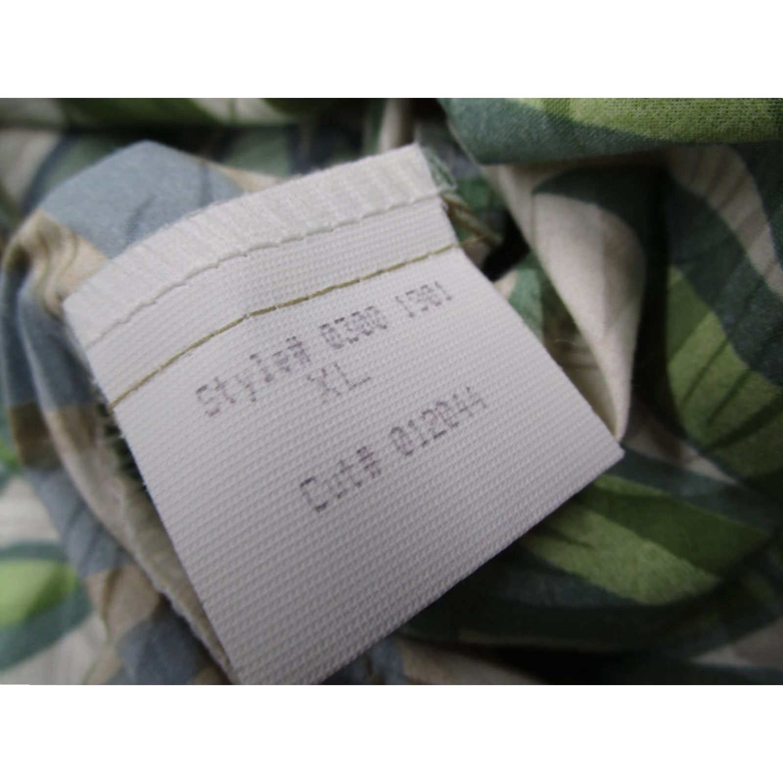 Tori Richard Shirt Men XL Green Floral Button Up Hawaiian Cotton Lawn