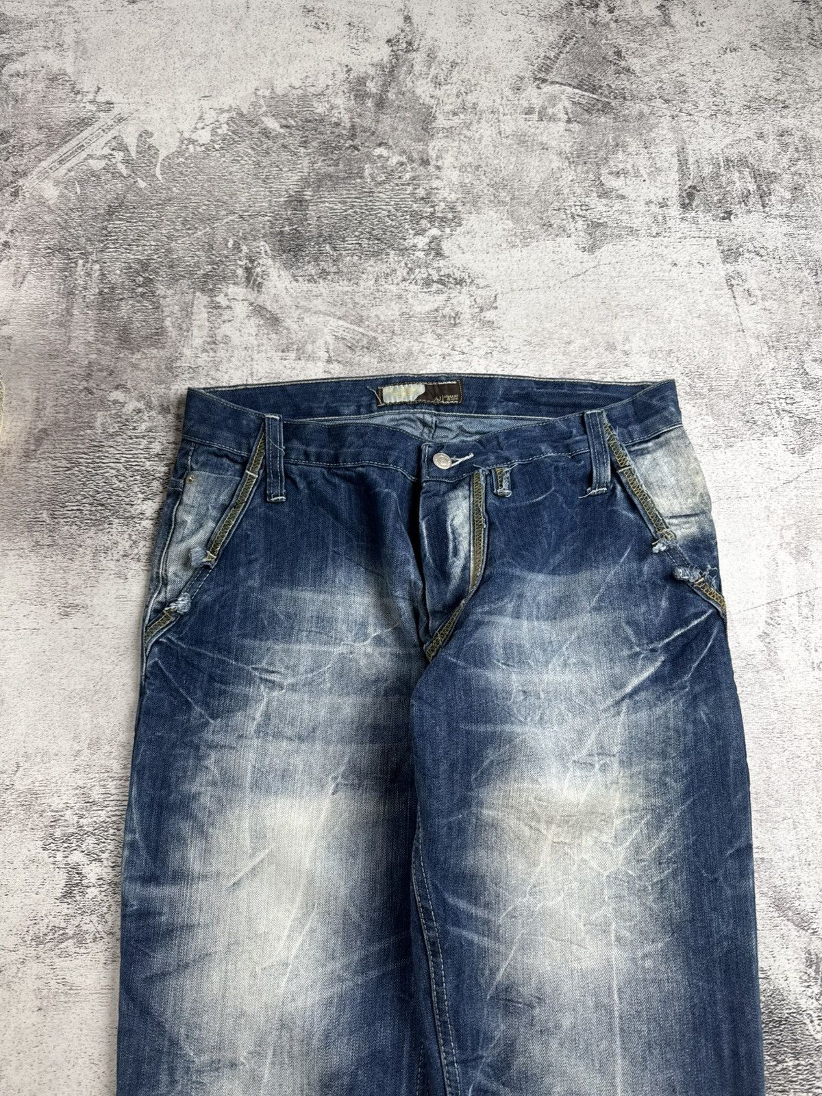 Armani Armani Vintage Faded 33/33 Blue Hip Hop Rap Distressed Jeans Pants Trousers Size US 33 - 16 Thumbnail