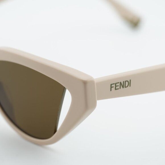 Fendi Fendi FE40009I 57J Sunglasses Shiny Brown Cat Eye Frame Size ONE SIZE - 8 Thumbnail