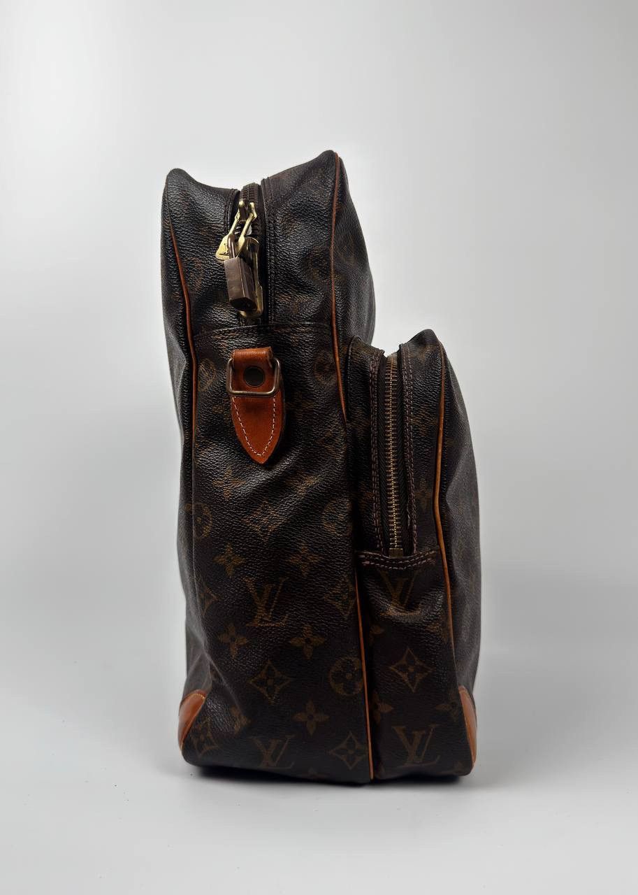 Louis Vuitton Vintage Louis Vuitton Monogram Amazon Shoulder Bag Size ONE SIZE - 3 Thumbnail