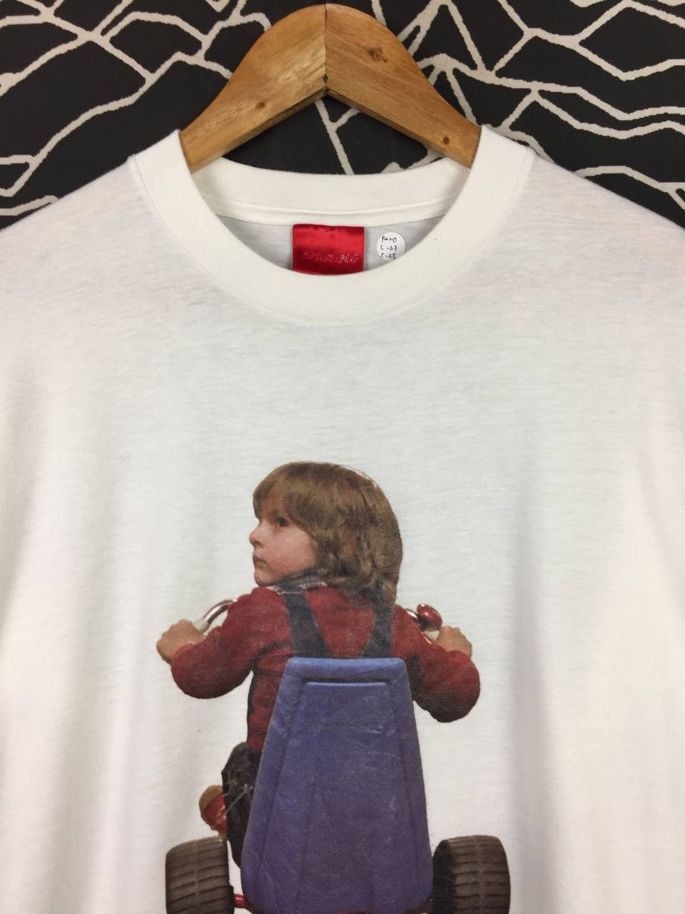 Vintage The Shining Stanley Kubrick Horror Movie Long Sleeve Tee Size US M / EU 48-50 / 2 - 3 Thumbnail