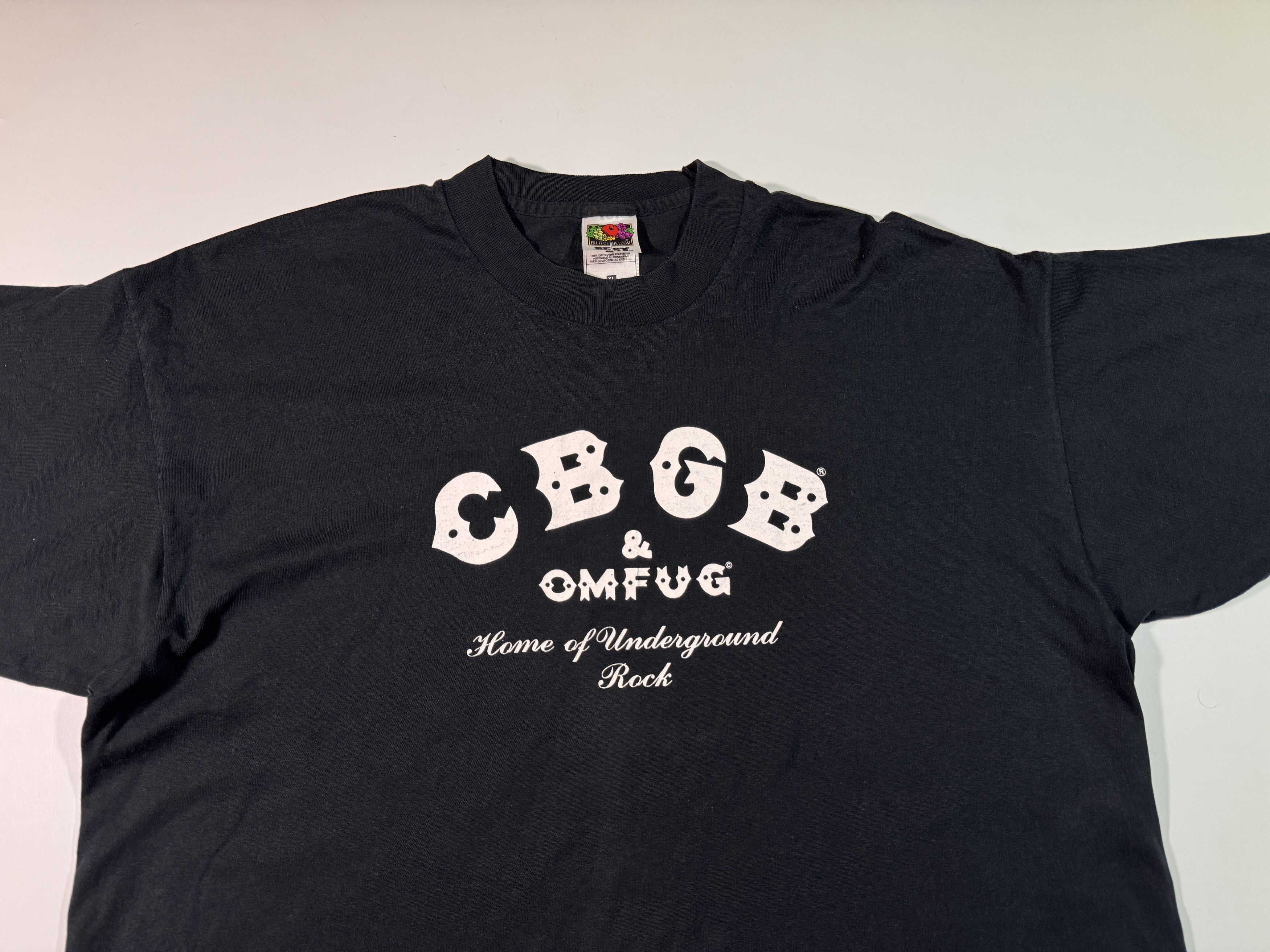 Vintage Vintage 90s CBGB & OMFUG T-shirt Home Of Underground Rock Size US XL / EU 56 / 4 - 2 Thumbnail