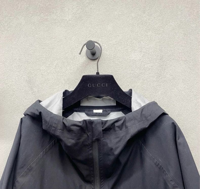 Gucci Gucci Black coat 2502-Nextarrow Size US S / EU 44-46 / 1 - 4 Thumbnail