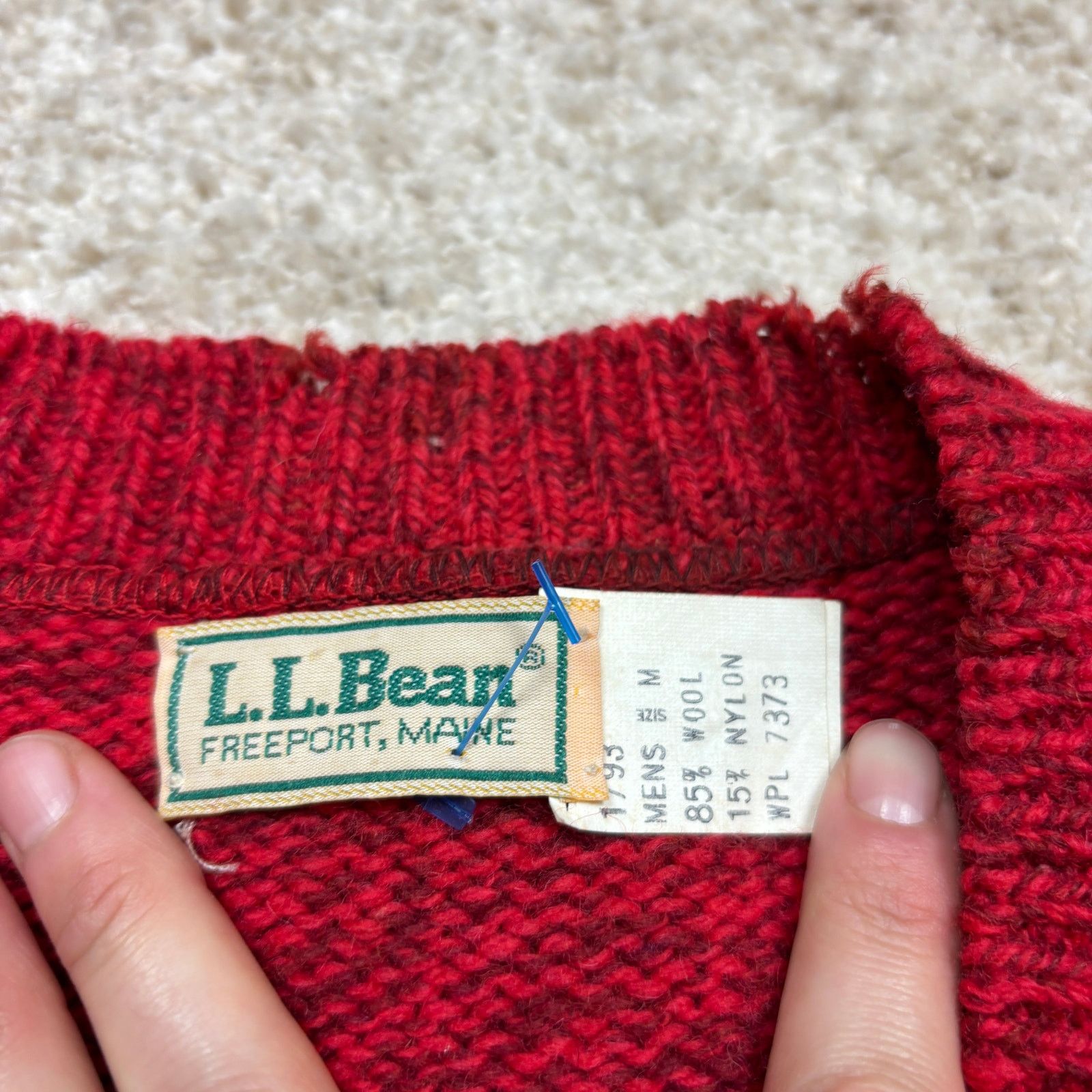 L.L. Bean × Vintage Vintage LL Bean Wool Nylon V Neck Sweater Vest Men's Medium Size US M / EU 48-50 / 2 - 4 Thumbnail