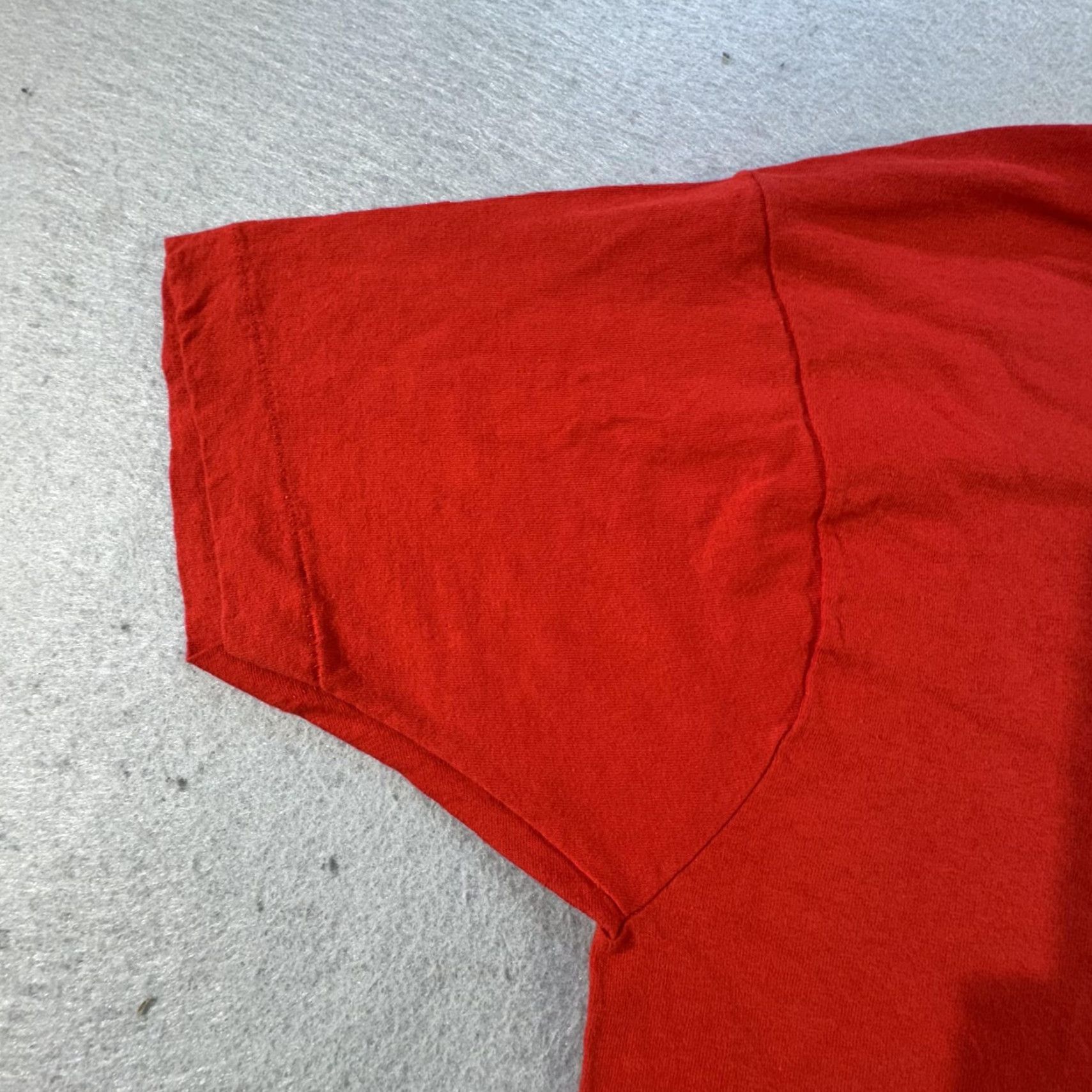 Vintage VINTAGE Screen Stars Shirt Mens Large Red Pocket Single Stitch USA Made 90s Crew Neck Short Sleeve T-Shirt Cotton Blank Size US L / EU 52-54 / 3 - 2 Thumbnail