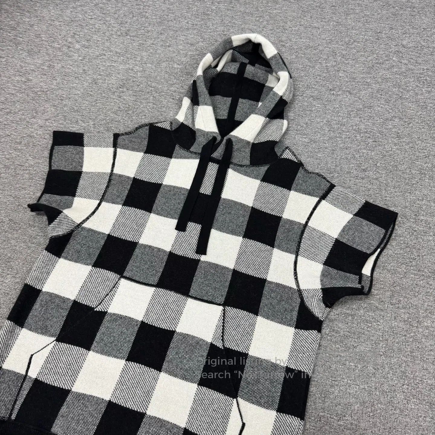 Dior Dior size 34 check Cashmere hooded short-sleeved knitted j Size S / US 4 / IT 40 - 4 Thumbnail