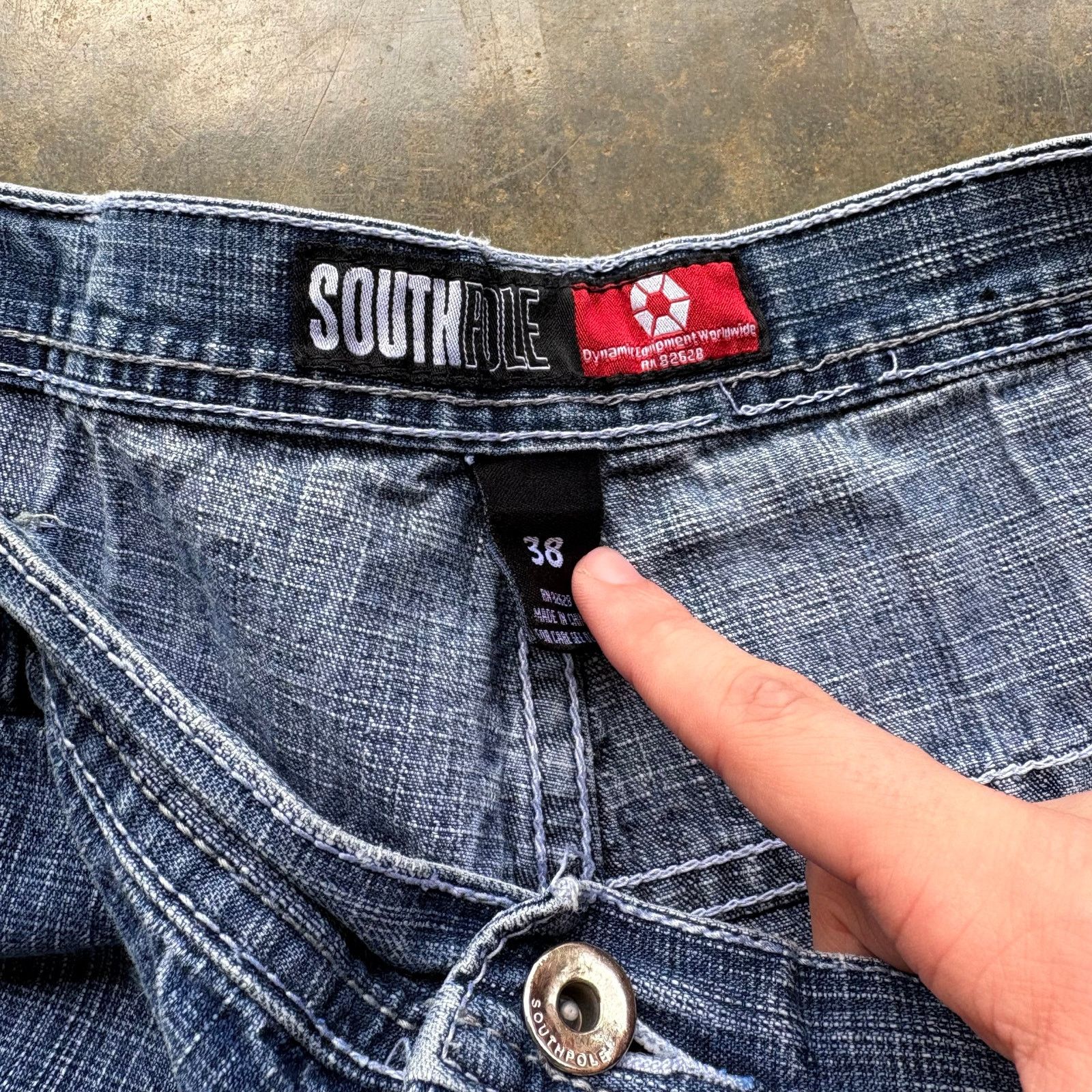 Southpole Vintage Baggy Y2K Red Tab Southpole Jorts Size 38 Size US 38 / EU 54 - 3 Thumbnail