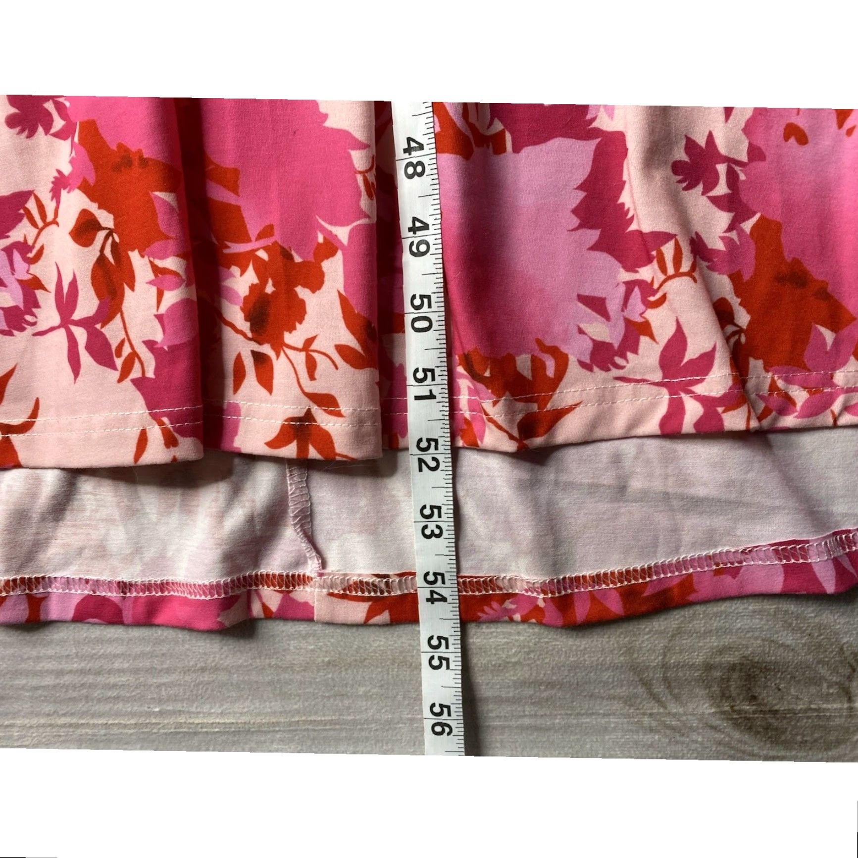Vintage Hanna Nikole Pink V-Neck Maxi Dress 20W Elastic Waist Floral Belted User: Hanna Nikole Pink V-Neck Maxi Dress 20W Elastic Waist Floral Belted Size 3XL / US 20-22 - 7 Thumbnail