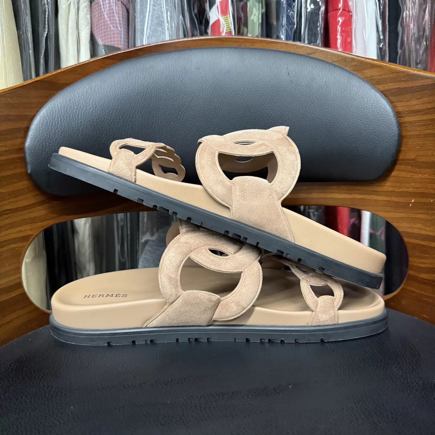 Hermes Hermes Extra Pig Nose Buckle Slipper 39 Like New Size US 8.5 / IT 38.5 - 7 Thumbnail