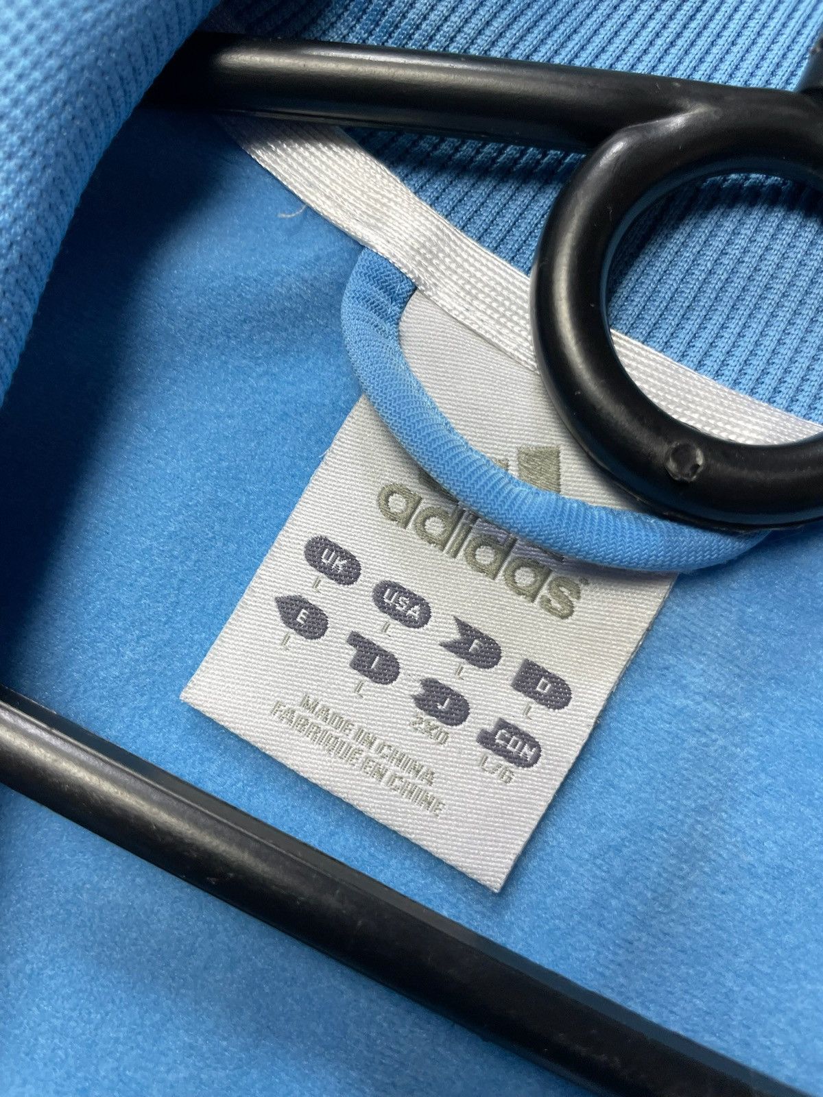 Vintage Vintage Adidas Argentina 10 Messi rare track jacket size L Size US L / EU 52-54 / 3 - 5 Thumbnail