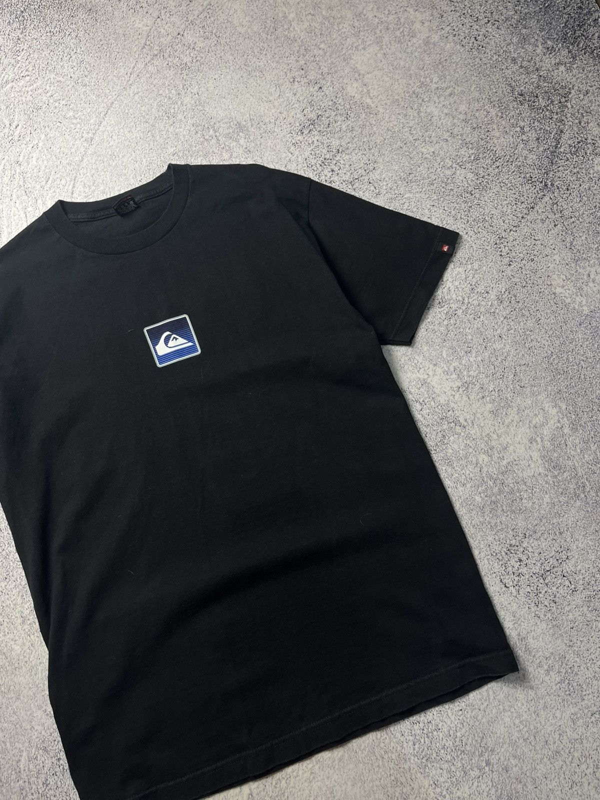Quiksilver Vintage Quiksilver Big Logo Black T Shirt Y2K Rare Size US L / EU 52-54 / 3 - 9 Thumbnail