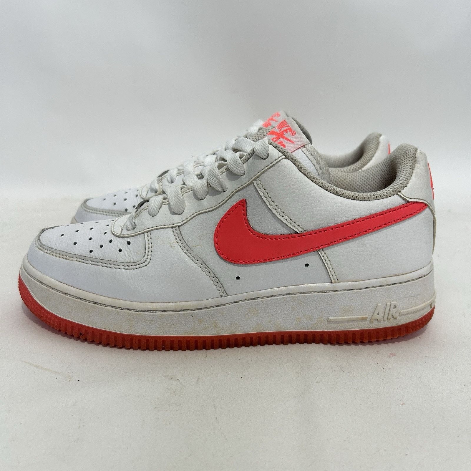 Nike Nike Air Force 1 Low GS Glow “Hyper Punch” Size US 7.5 / IT 37.5 - 5 Thumbnail