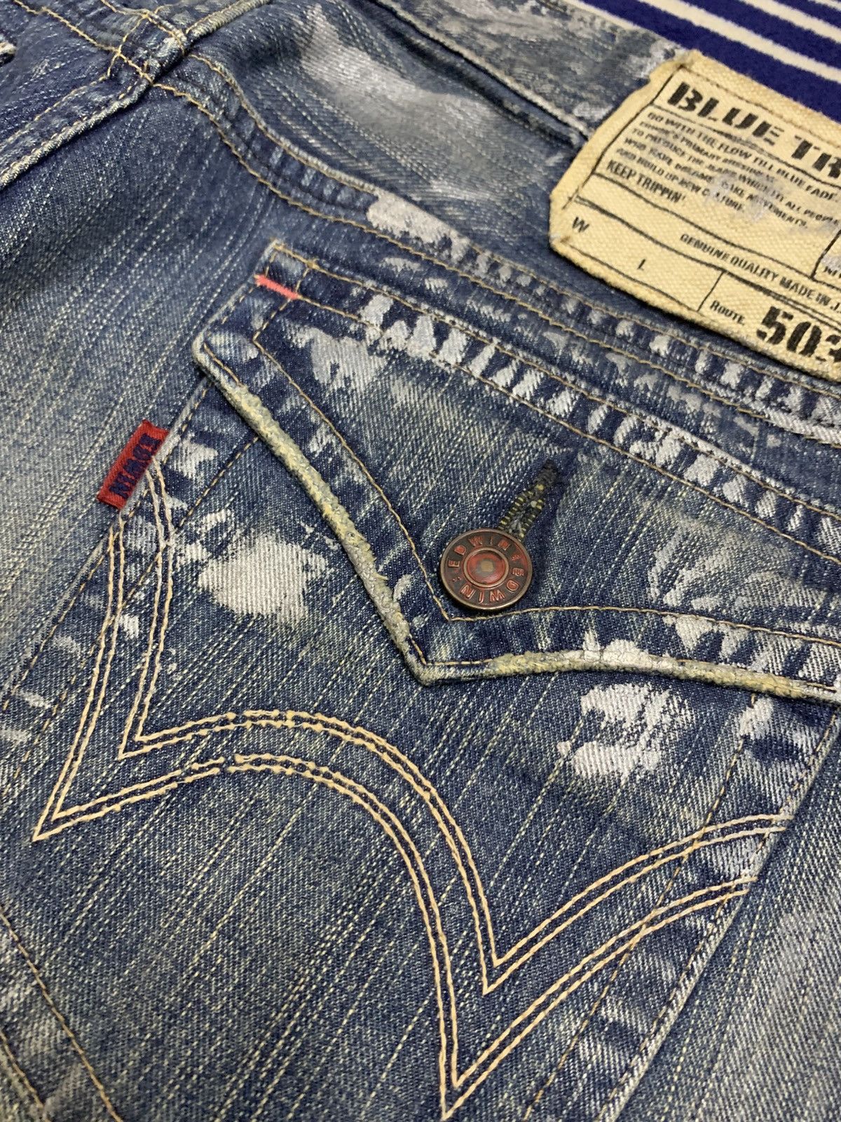 Edwin Vtg EDWIN Blue Trip 503 Distressed Painted Jeans Size US 32 / EU 48 - 18 Thumbnail