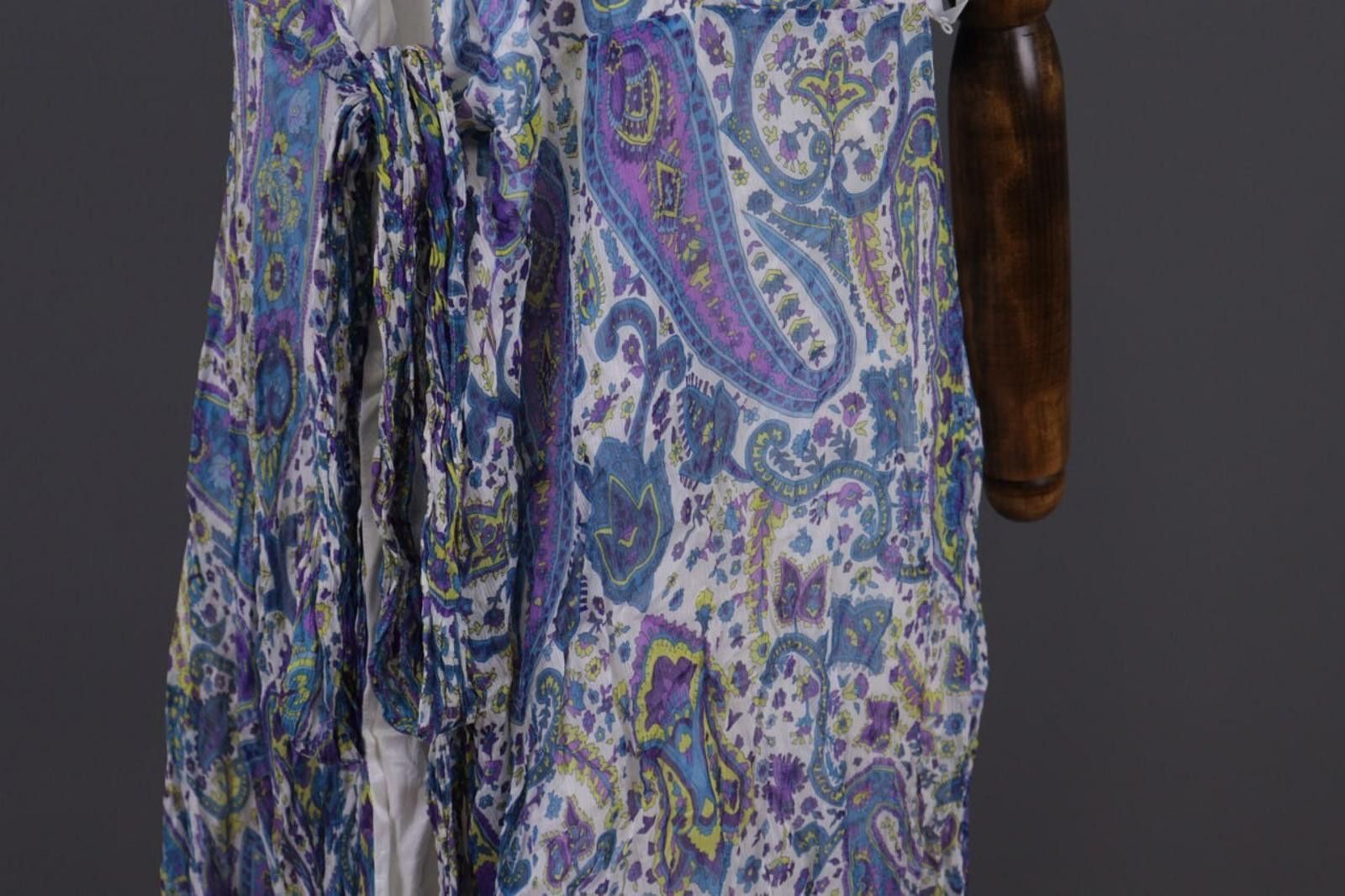 Lauren Ralph Lauren Lauren Ralph Lauren Paisley Silk Cardigan Cape Size 8 / M Size L / US 10 / IT 46 - 11 Thumbnail