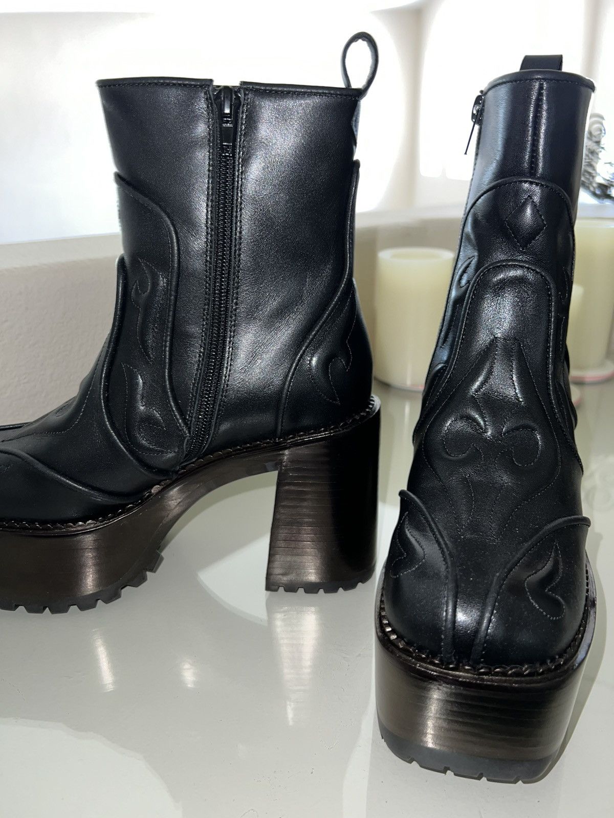 Jeffrey Campbell Jeffery Campbell Dead Wrong Platform Boots Size US 7 / IT 37 - 2 Thumbnail