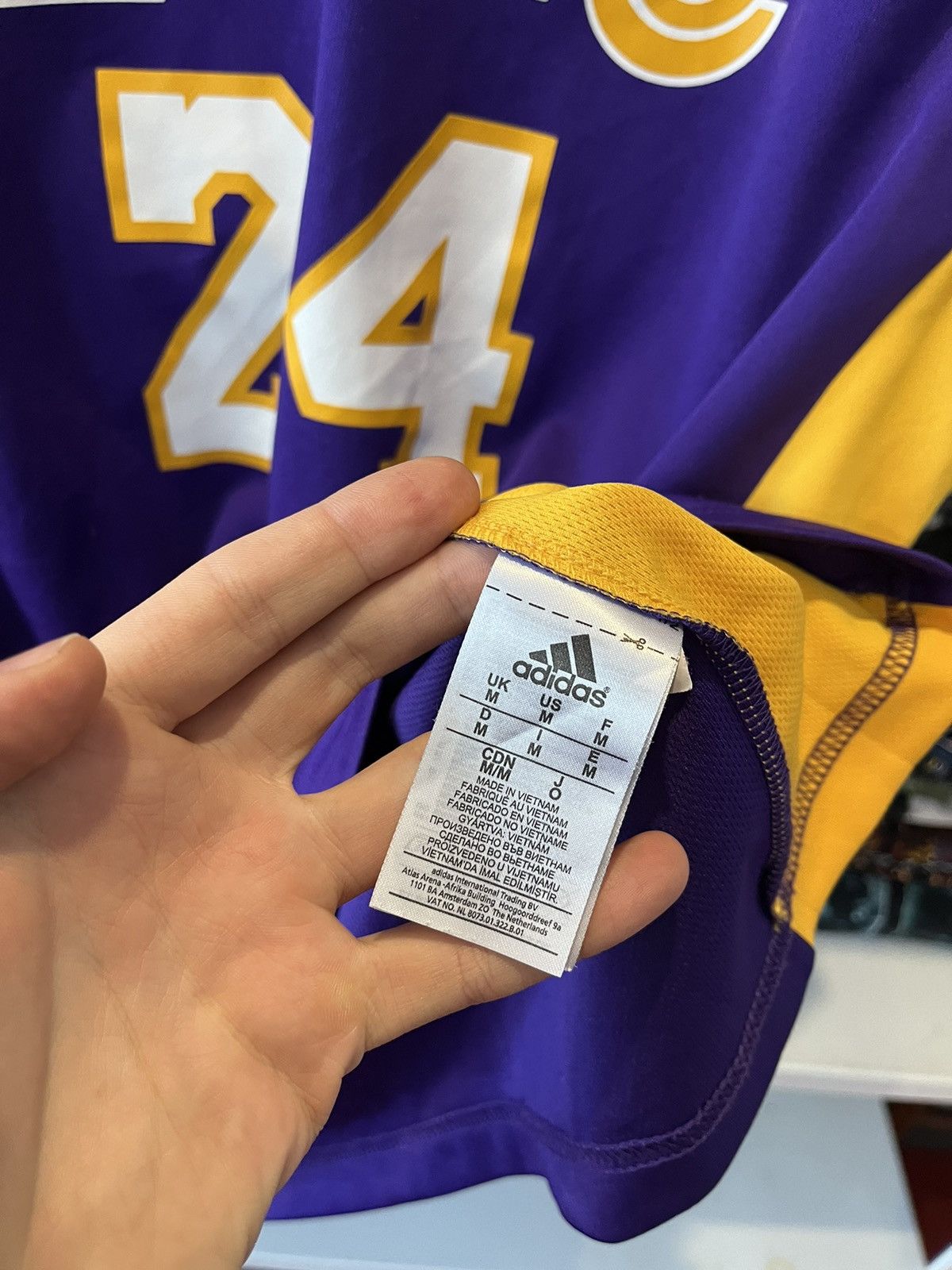 Adidas Adidas Los Angeles Lakers Mens Kobe Bryant Basketball Jersey Size US M / EU 48-50 / 2 - 17 Thumbnail
