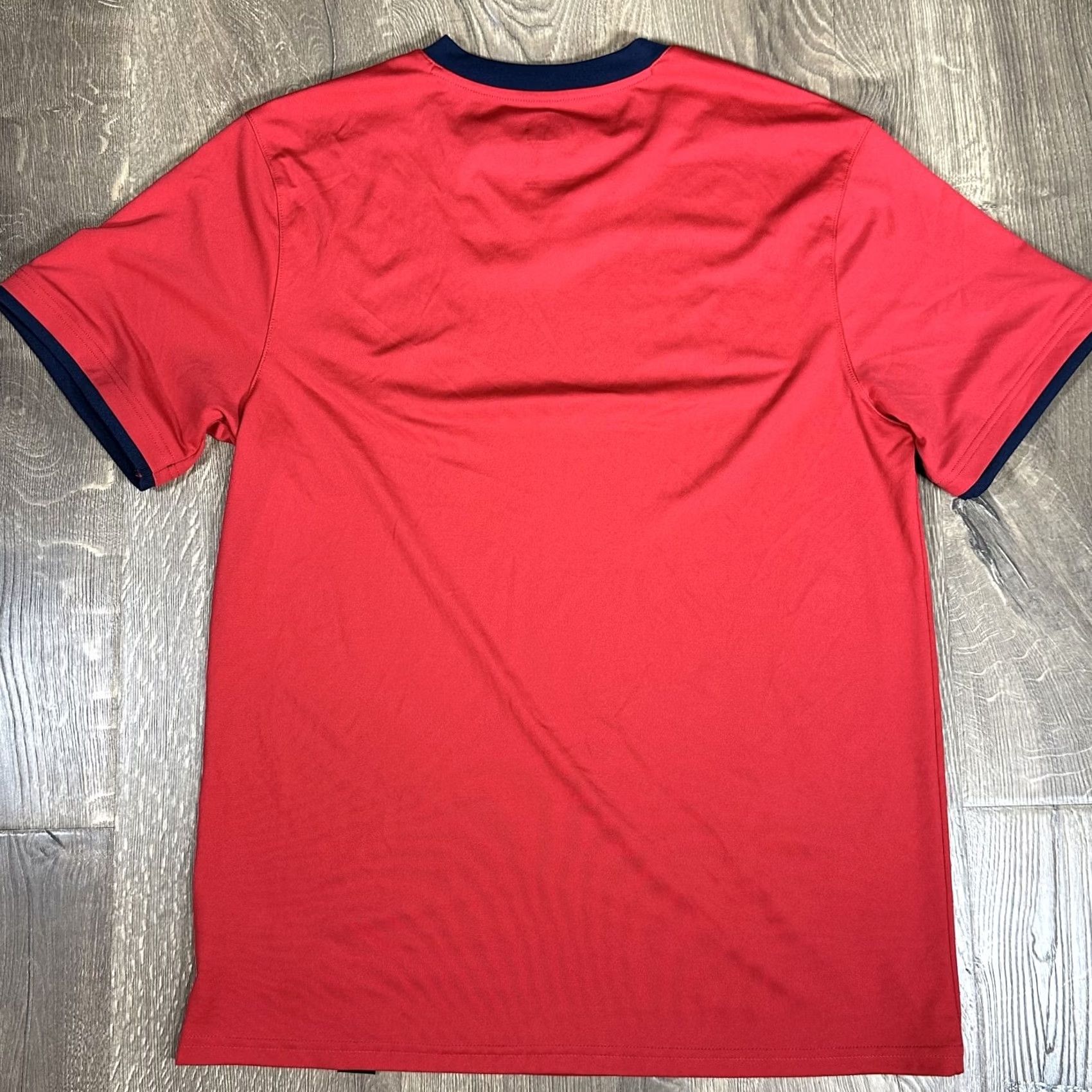 Vintage FIFA Men's World Cup Classic Short Sleeve Red Jersey USA Flag Sz M Shirt Size US M / EU 48-50 / 2 - 3 Thumbnail