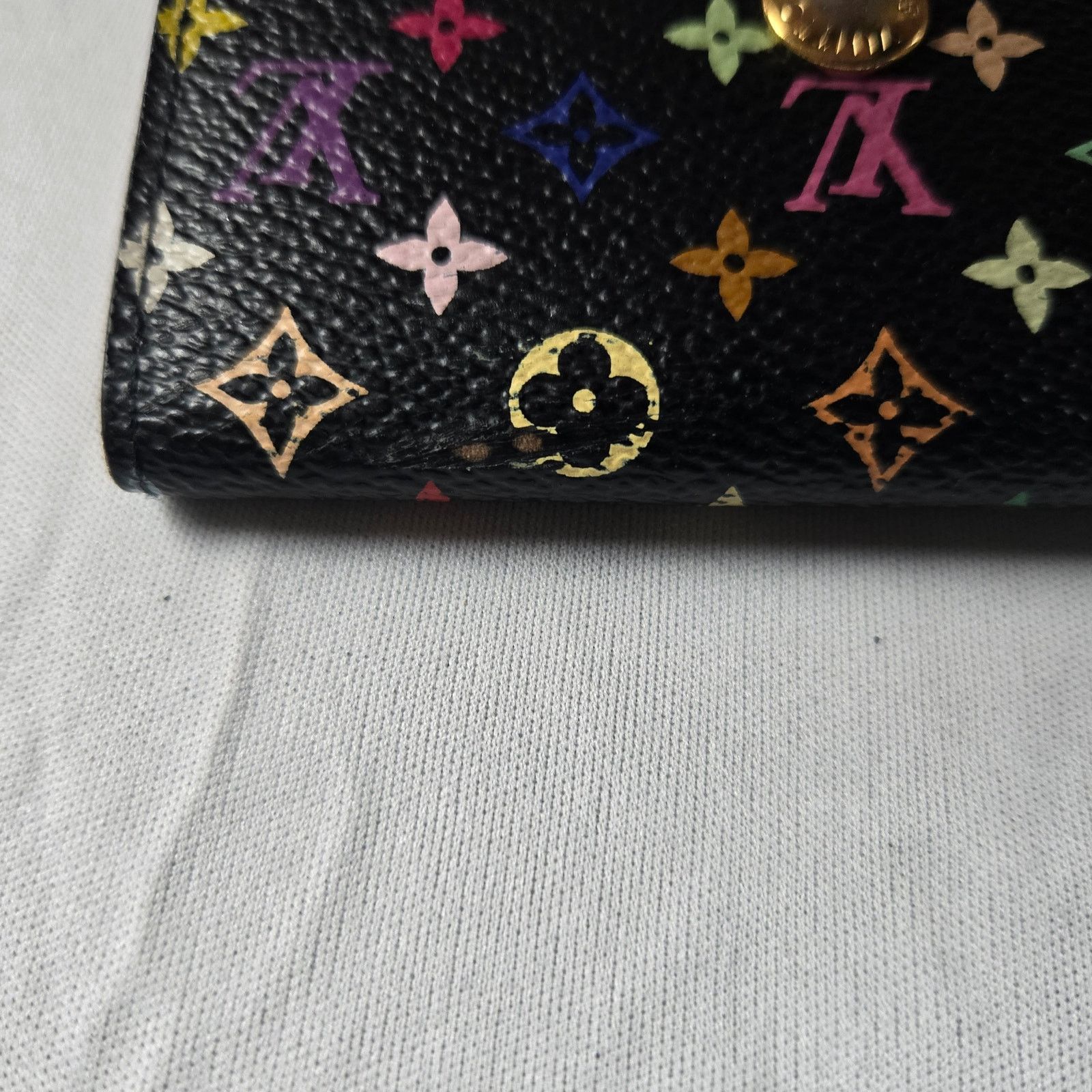 Louis Vuitton Louis Vuitton Murakami Monogram Key Case or Holder Size ONE SIZE - 4 Thumbnail