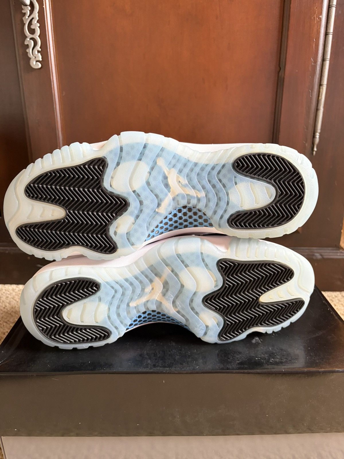 Jordan Brand Jordan 11 Legend Blue Size US 10 / EU 43 - 4 Thumbnail