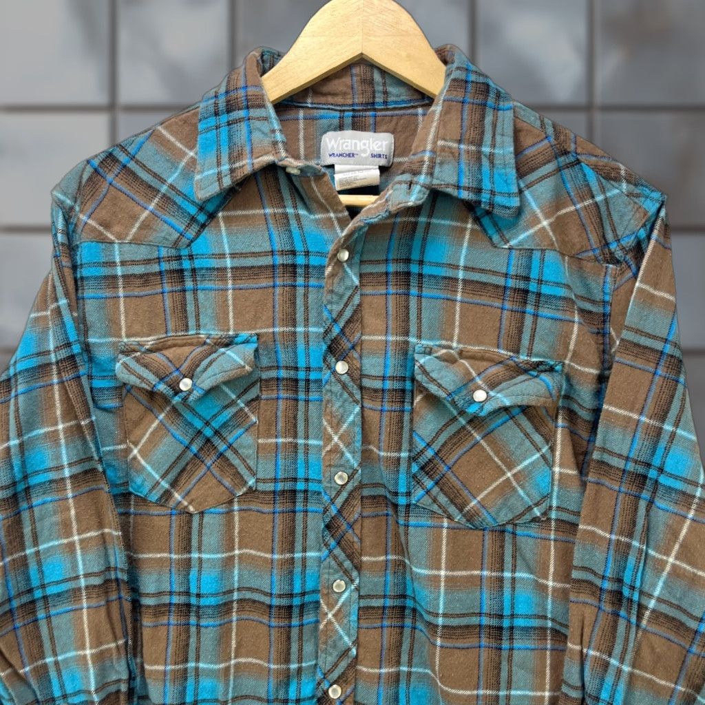 Wrangler VINTAGE Wrangler Western Plaid Button-Up Shirt L Mens Long Sleeve Blue Trendy Western Accents: Button Snap Size US L / EU 52-54 / 3 - 1 Thumbnail
