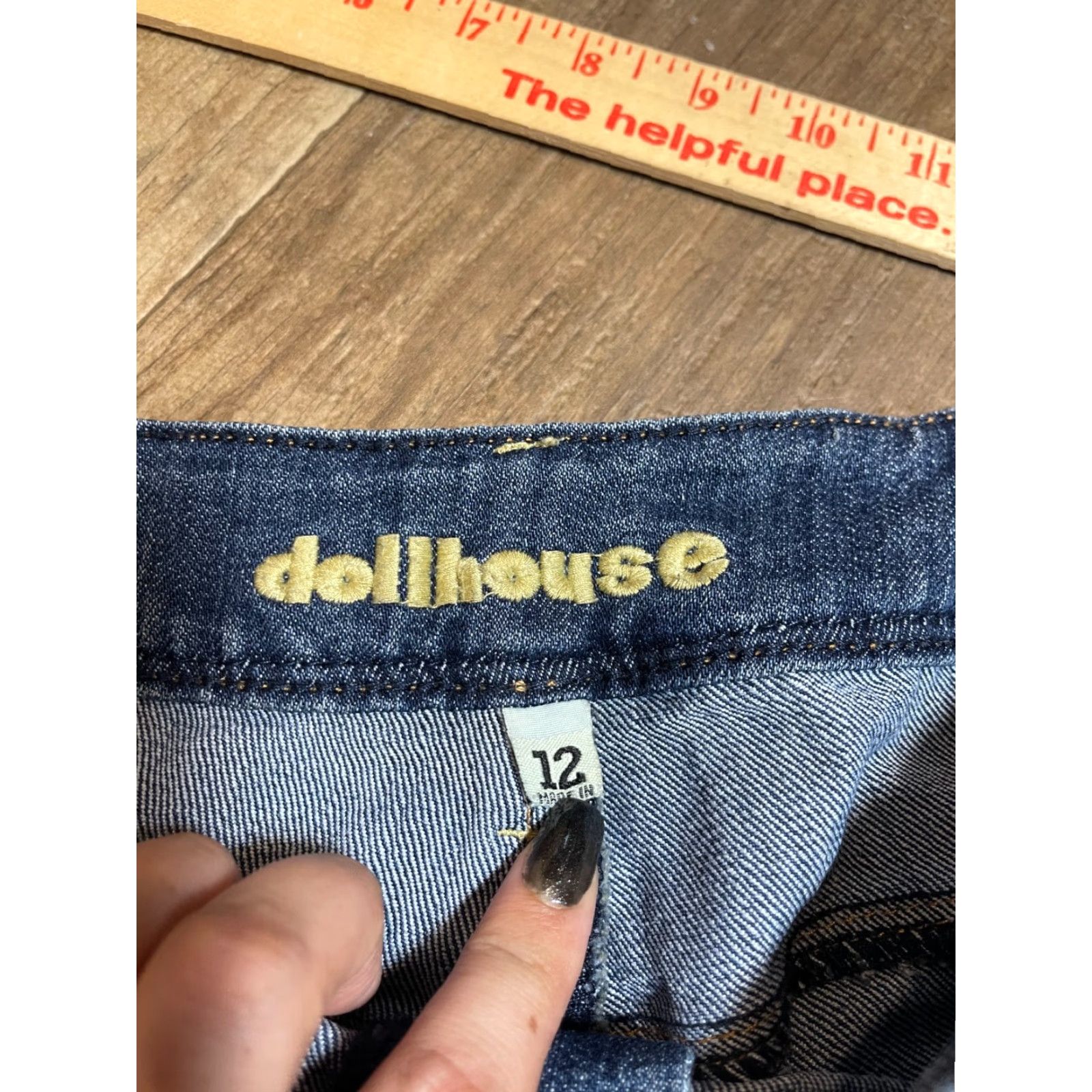 Vintage Dollhouse Jeans Shorts Women's Size 12 Blue Denim Beaded Cut-Off Jeans Shorts Size 34" / US 12 / IT 48 - 4 Thumbnail