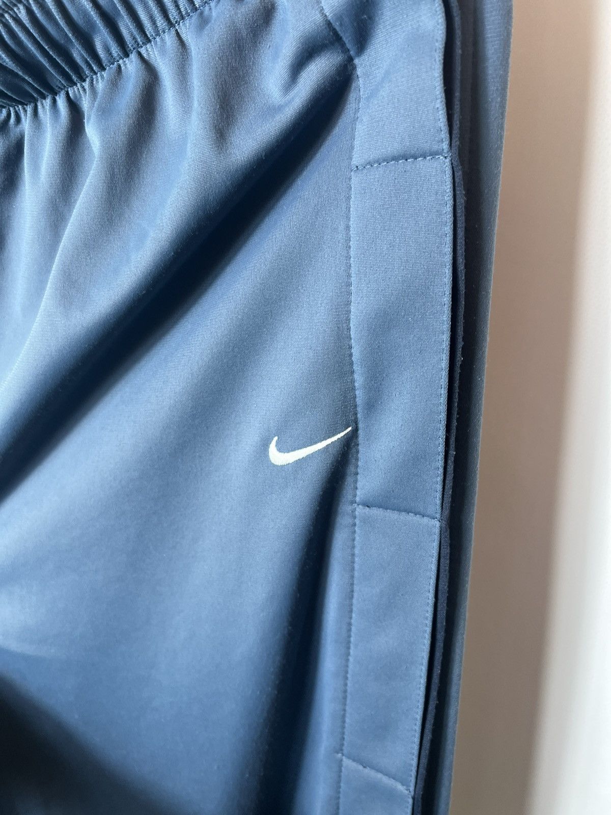 Nike Vintage streetwear 90s rare Nike Rivets Sweatpants Size M Size US 32 / EU 48 - 3 Thumbnail