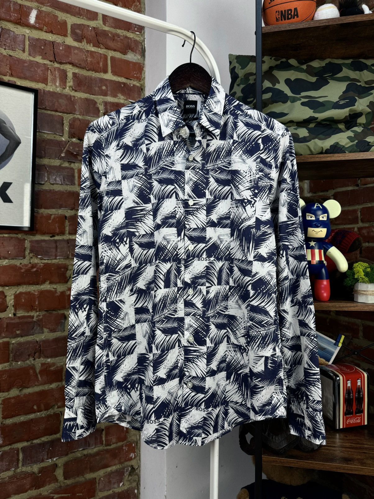 Hugo Boss HUGO BOSS Palm Printed Hawaii Style Plaid Casual Shirt Size US S / EU 44-46 / 1 - 2 Thumbnail