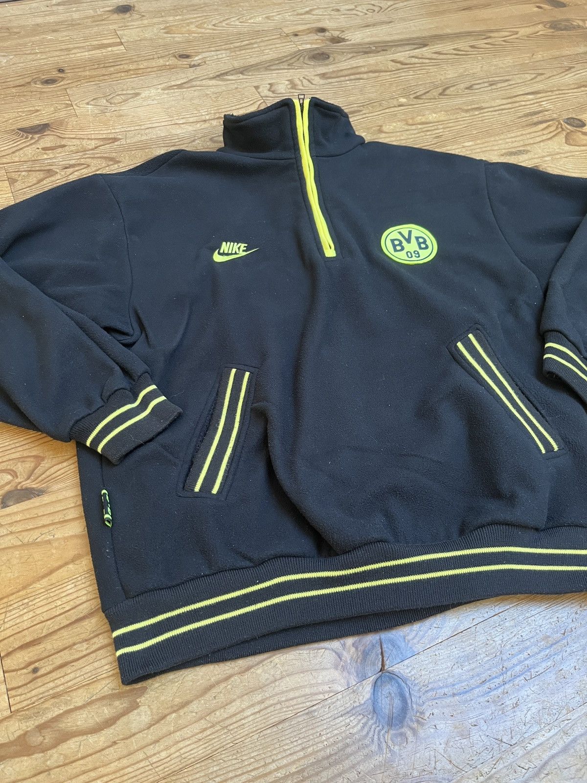 Nike × Vintage Borussia Dortmund Nike premier vintage polar fleece Size US M / EU 48-50 / 2 - 2 Thumbnail