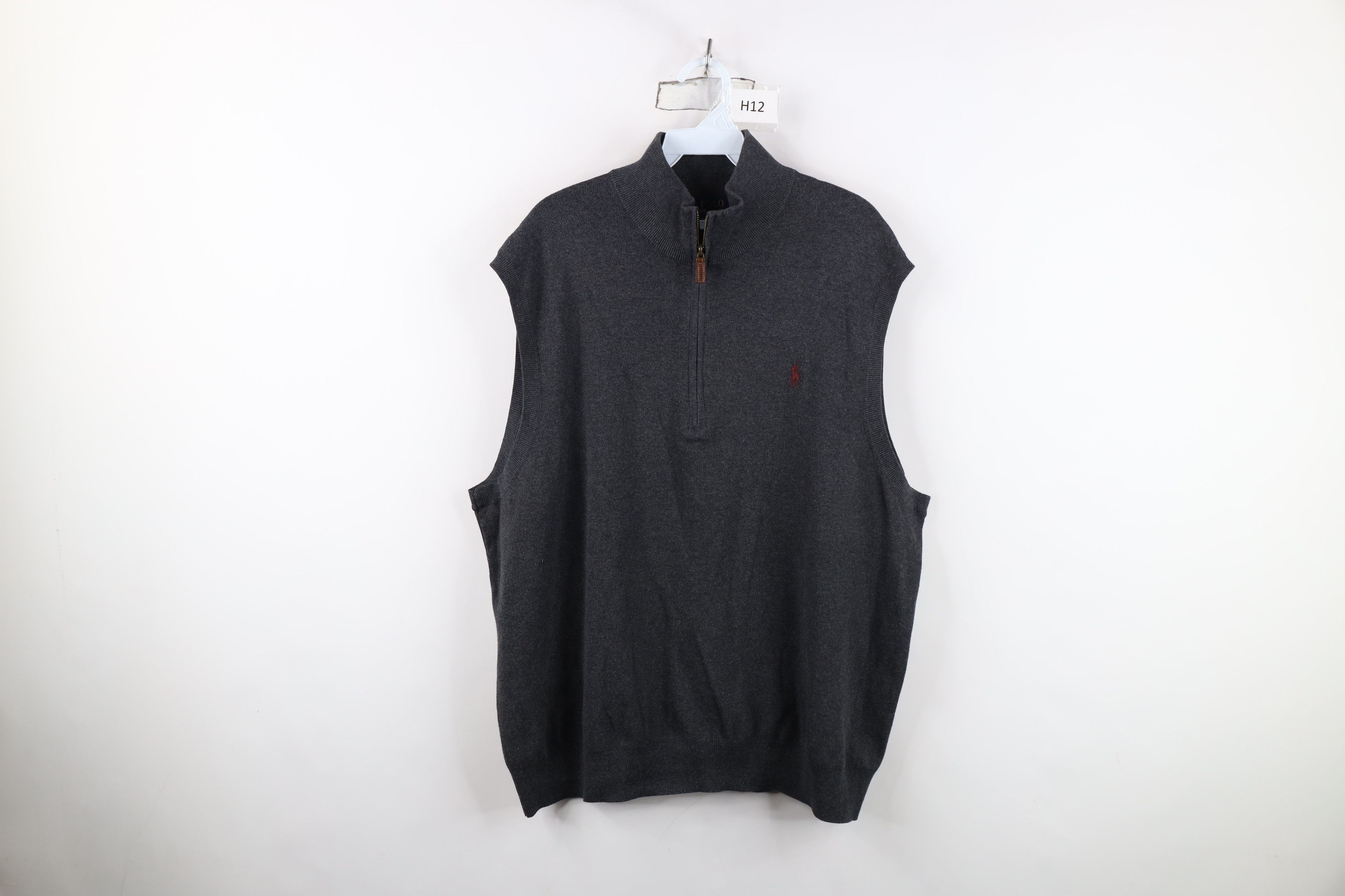 Ralph Lauren Vintage Ralph Lauren Ribbed Knit Half Zip Sweater Vest Gray Size US XL / EU 56 / 4 - 1 Thumbnail