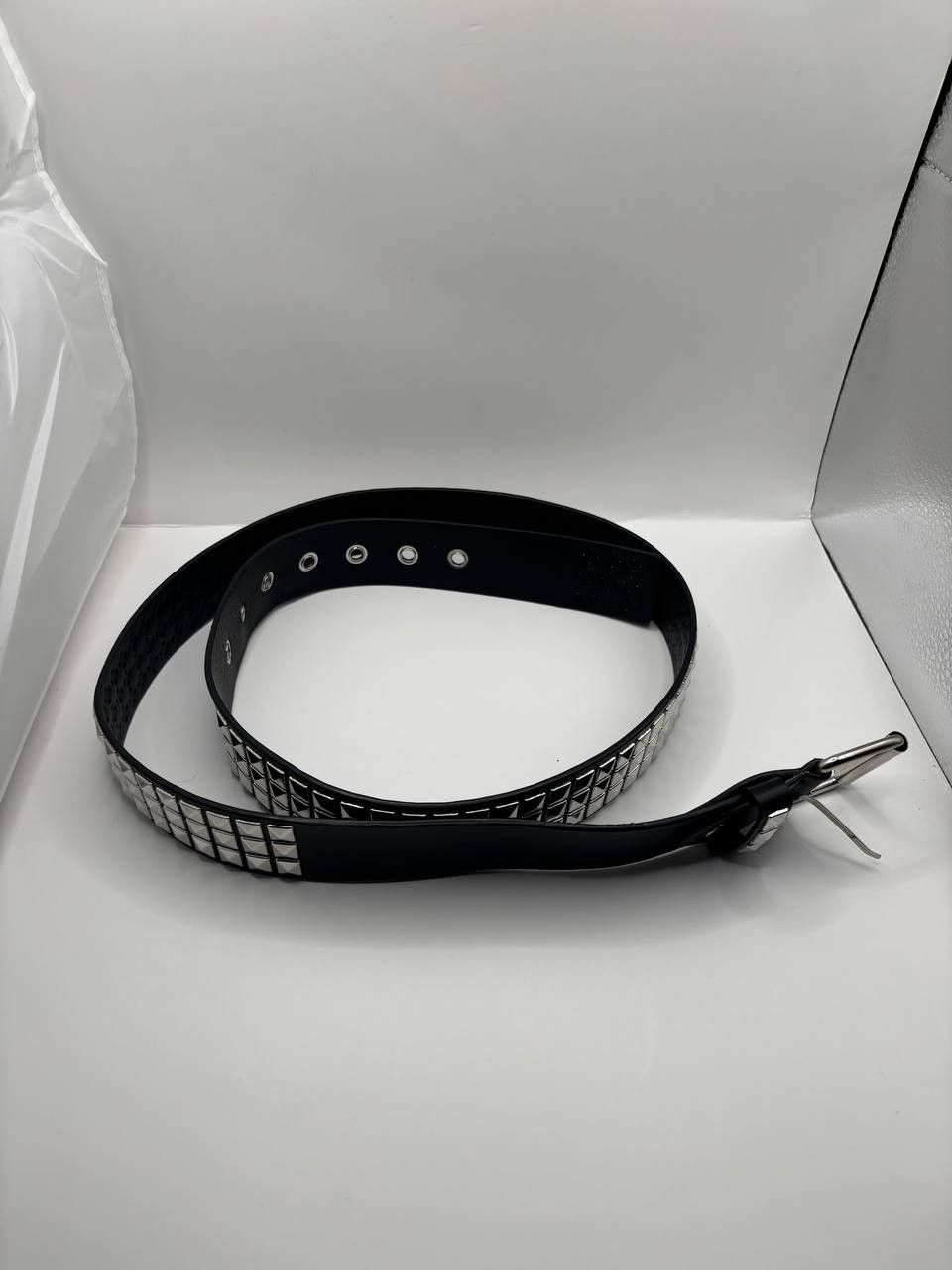 Vintage Vintage Studded Belt - Punk Rock / Y2K Size ONE SIZE - 2 Thumbnail