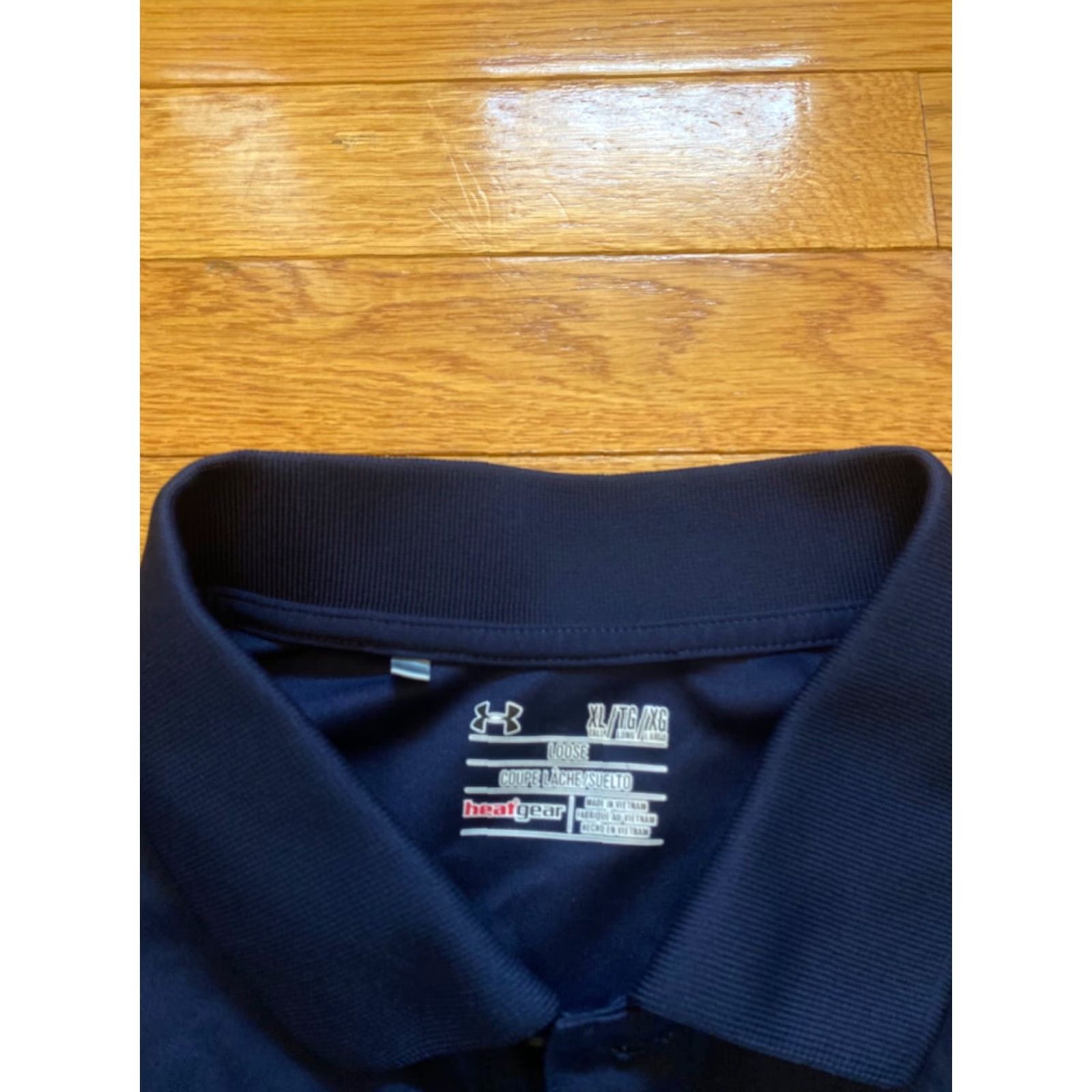 Under Armour Under Armour Mens XL Heatgear Golf Performance Polo Shirt Notre Dame Blue Striped V-neck? No, Collared Size US XL / EU 56 / 4 - 4 Thumbnail