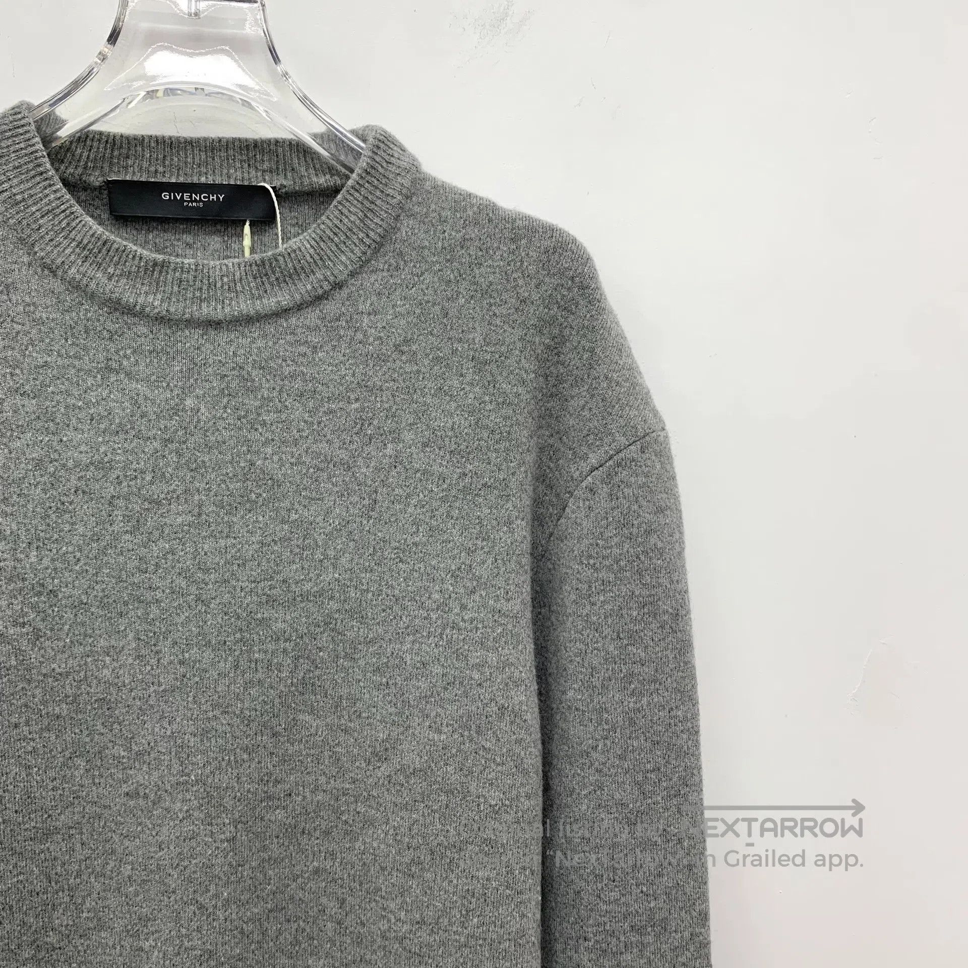 Giorgio Armani Giorgio Armani Grey wool round neck long sleeve knitted sw Size US S / EU 44-46 / 1 - 3 Thumbnail