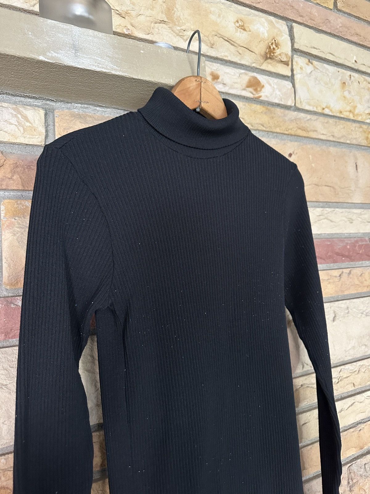 Vintage Vintage 70s Black Ribbed Turtleneck Sweater Size M / US 6-8 / IT 42-44 - 3 Thumbnail