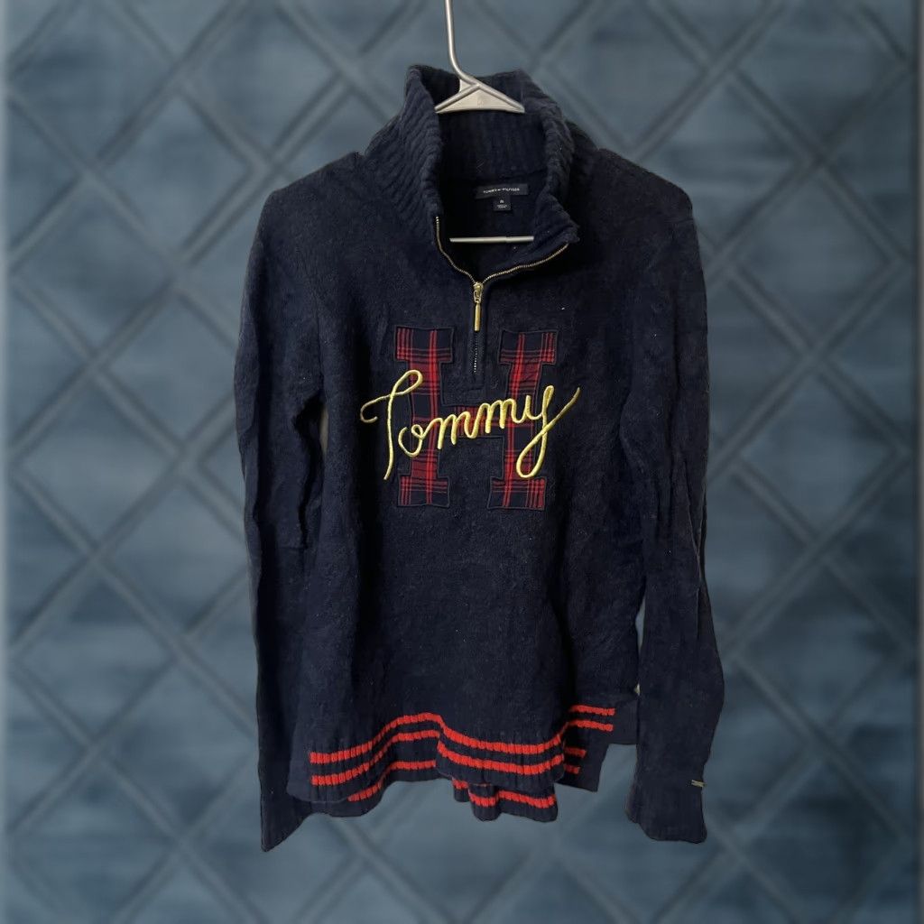 Tommy Hilfiger VINTAGE Tommy Hilfiger Wool 1/4 Zip Sweater Womens Medium Navy Blue Size M / US 6-8 / IT 42-44 - 1 Thumbnail