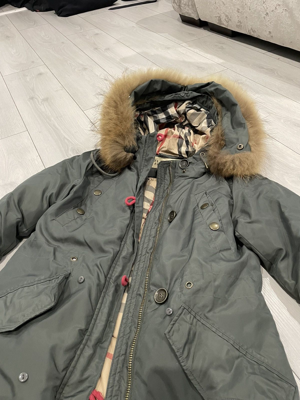Burberry Burberry Brit long down Nova Check puffer jacket heavy coat Size S / US 4 / IT 40 - 2 Thumbnail