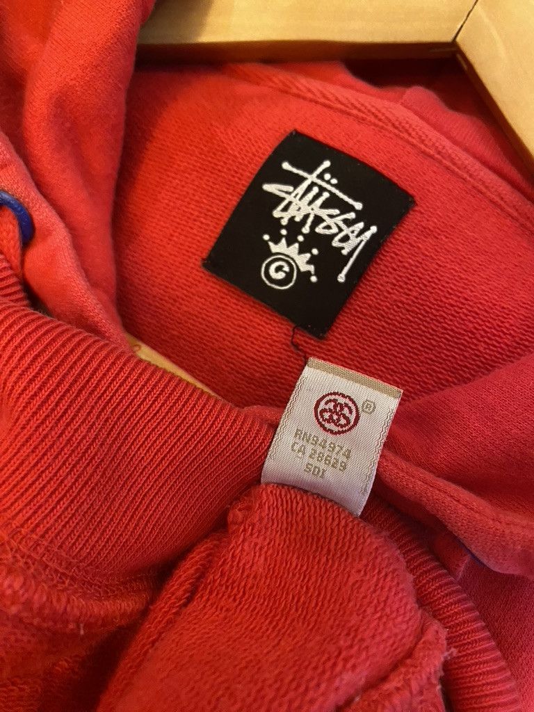 Stussy 00s Vintage Stussy Multi Crown Logo Print Zip Up Hoodie Size US M / EU 48-50 / 2 - 6 Thumbnail