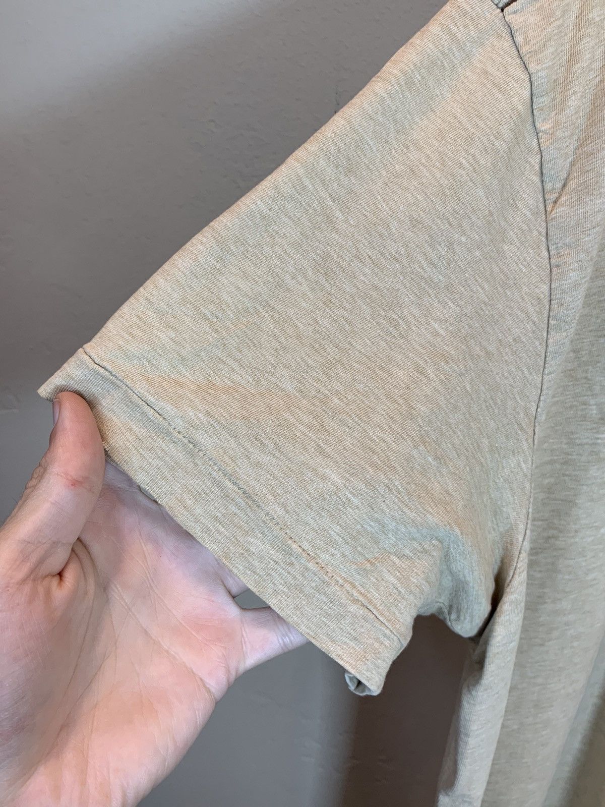 Vintage *RARE* Vintage Faded Single Stitch Pocket T-Shirt Size US XL / EU 56 / 4 - 4 Thumbnail