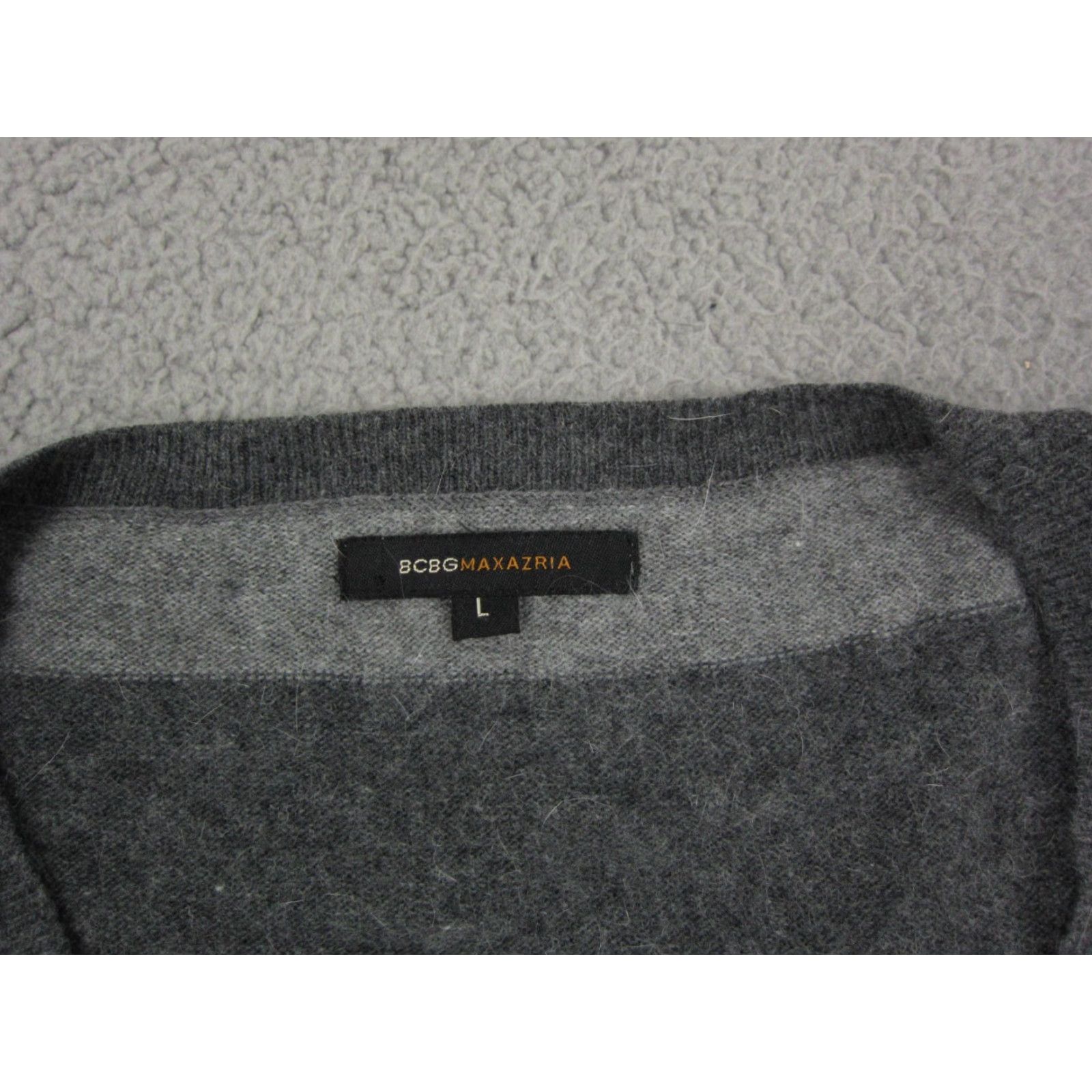 Bcbgmaxazria BCBGMAXAZRIA Sweater Womens L Stripe Gray Black Wool Angora Rabbit V-Neck Pullover 90s Size L / US 10 / IT 46 - 3 Thumbnail