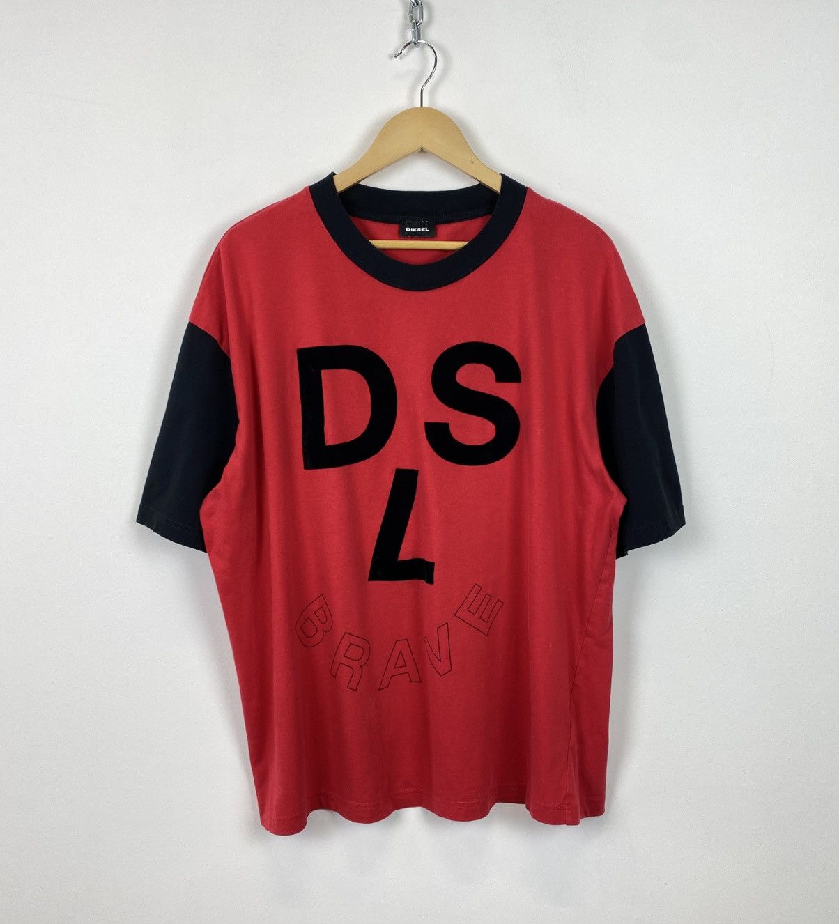 Diesel Diesel Big Logo Y2K T-Shirt Oversized Baggy Size XXL Red Top Size US XXL / EU 58 / 5 - 1 Thumbnail