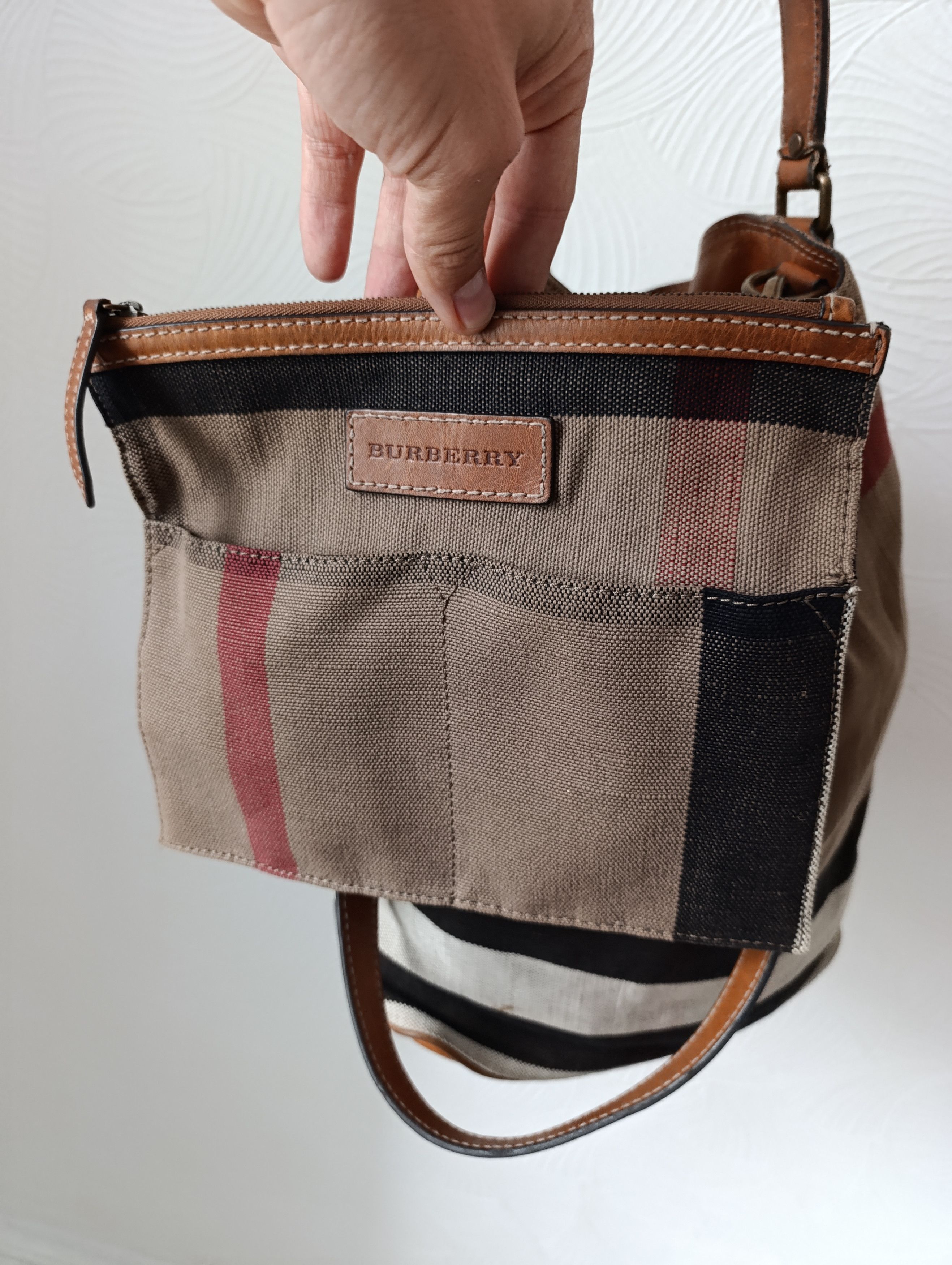 Burberry BURBERRY ASHBY MEDIUM SADDLE LEATHER CHECK CANVAS HOBO BAG Size ONE SIZE - 9 Thumbnail