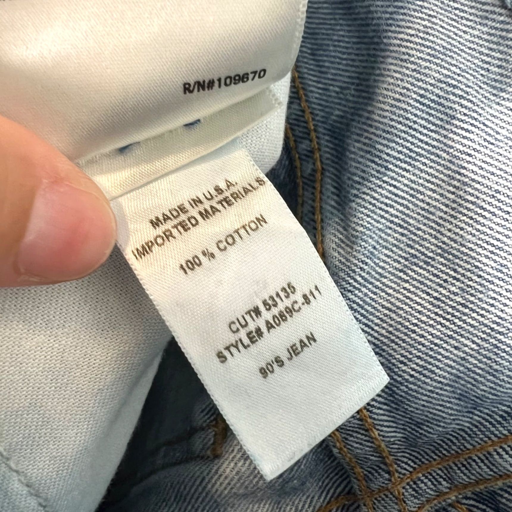 Agolde AGOLDE 90s Jeans Distressed High-Rise Relaxed Fit 100% Cotton Light Blue Size 25 Womens Jeans 90s Theme Vintage Distressed 5-Pocket Blue Size 42" / US 20 - 4 Thumbnail