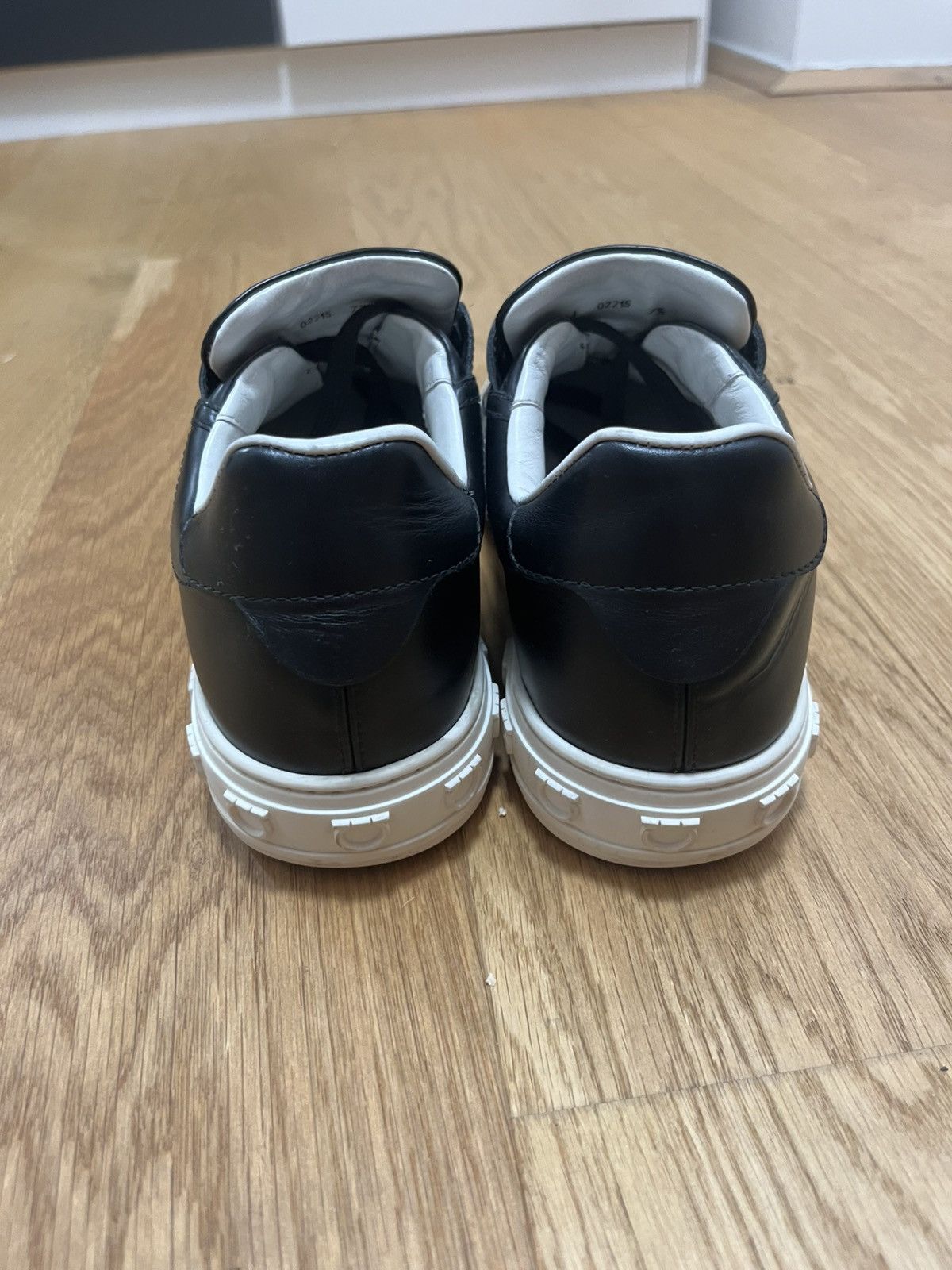 Salvatore Ferragamo Salvarore ferragamo sneakers Size US 7 / IT 37 - 7 Thumbnail