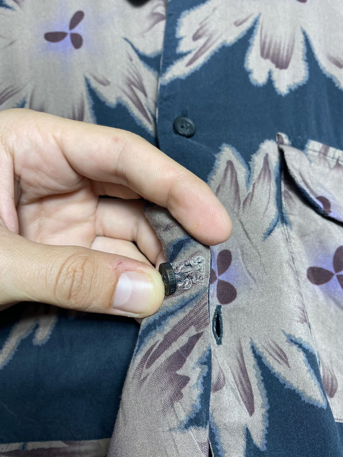 Allsaints Allsaints 100% Viscose Printed Shonto Ls Shirt Size US L / EU 52-54 / 3 - 9 Thumbnail