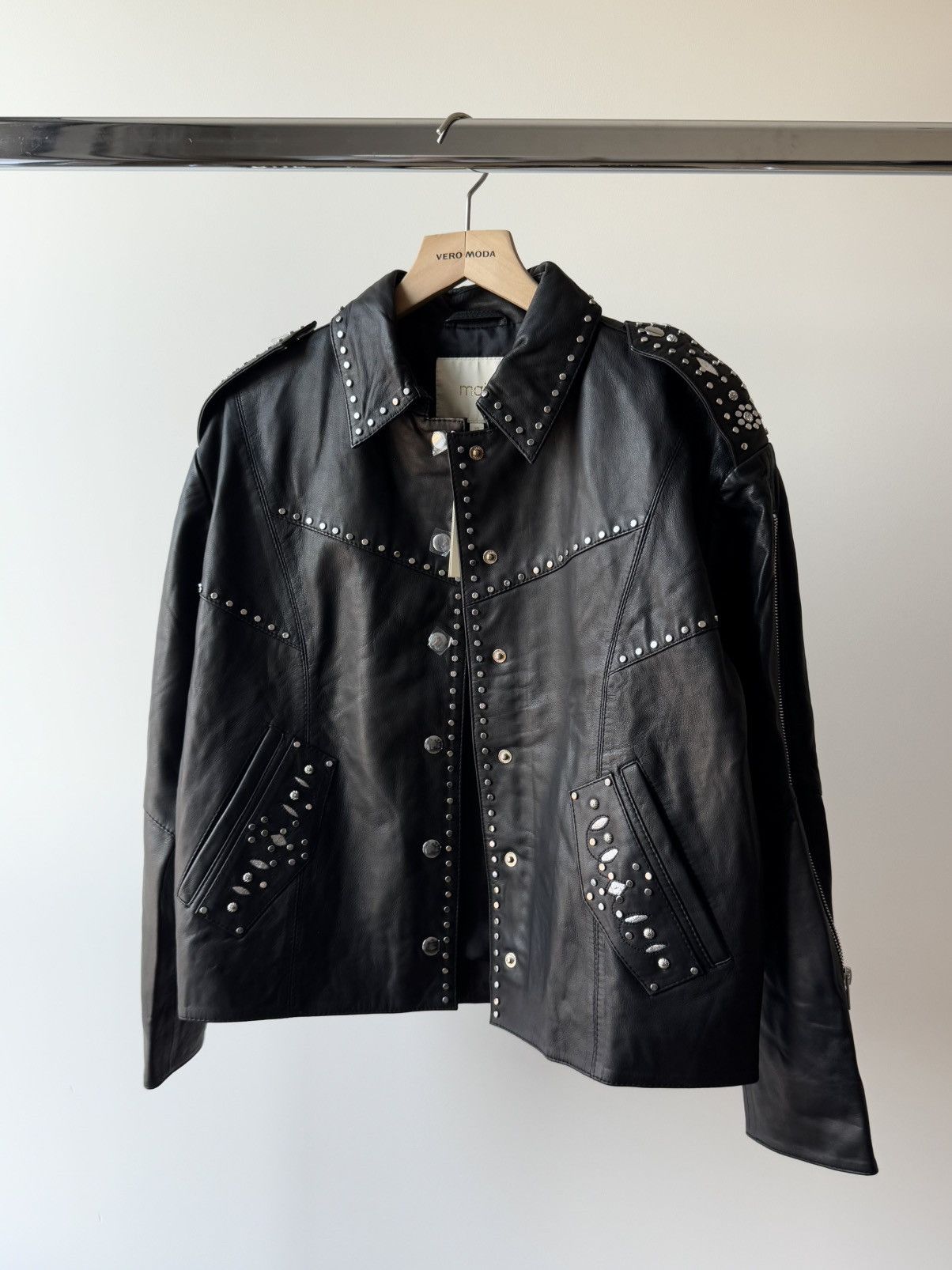 Maje Brand new with tags Maje leather jacket Size M / US 6-8 / IT 42-44 - 1 Thumbnail