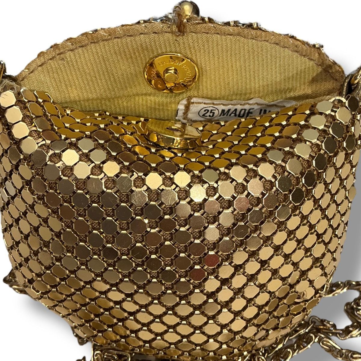 Other Gold Chainmail Mini Evening Coin Clutch with Crossbody Chain Size ONE SIZE - 5 Thumbnail