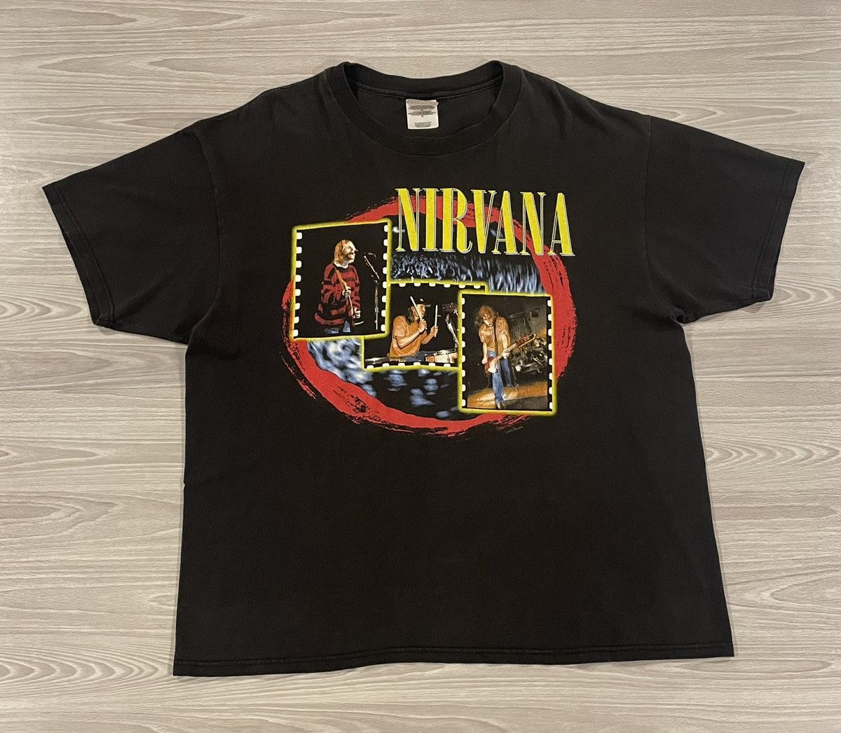 Hanes × Vintage Vintage 1997 Nirvana From The Muddy Banks T-Shirt Men’s XL Size US XL / EU 56 / 4 - 1 Thumbnail