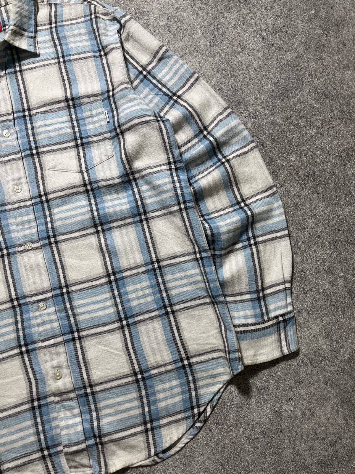 Supreme ❌SOLD❌Supreme plaid flannel shirt Size US L / EU 52-54 / 3 - 3 Thumbnail