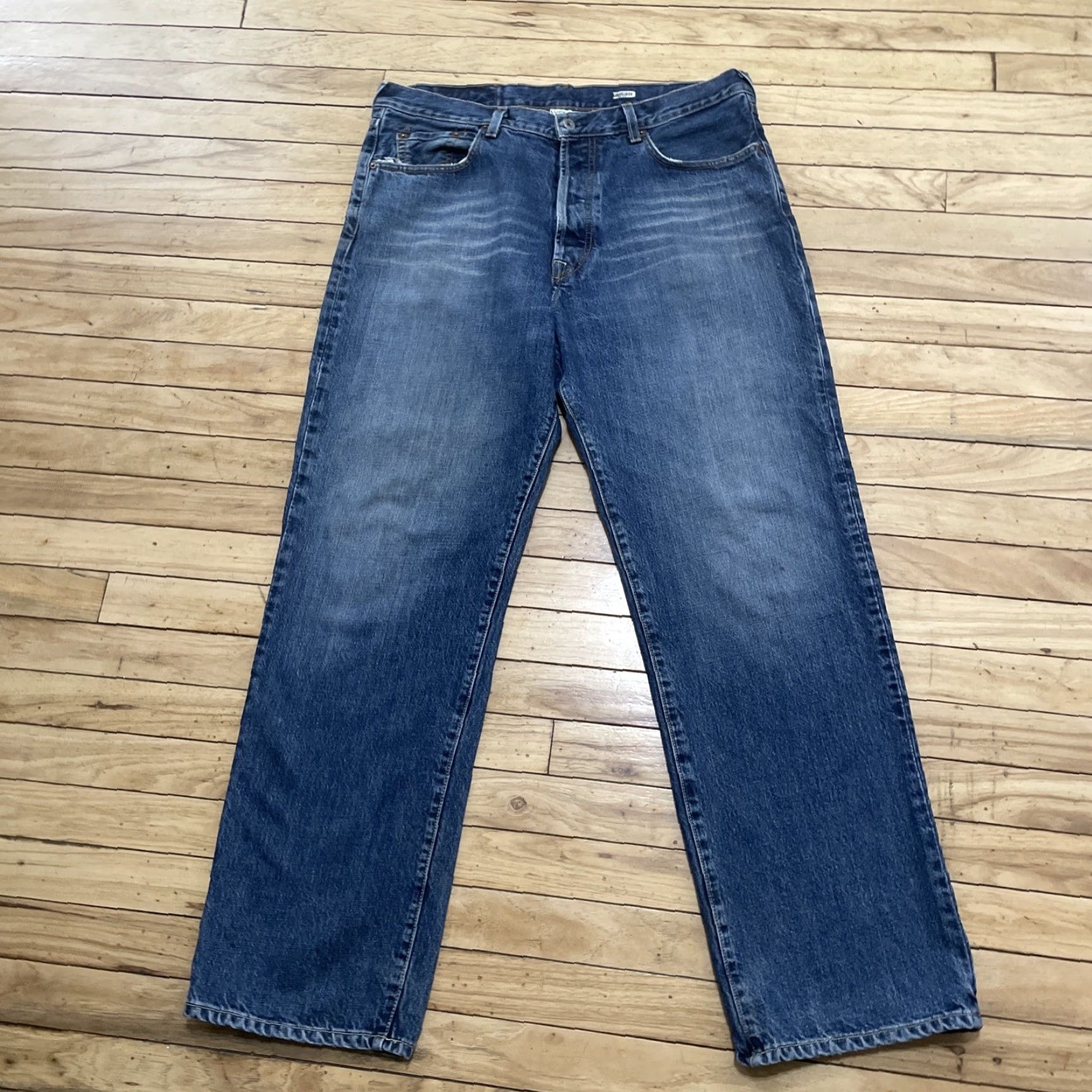 Lucky Brand VINTAGE Lucky Brand Jeans 36 X 32 Straight Rivet Fly Made USA Dungarees TV Movie Men Jeans Blue 5-Pocket Design USA Theme Y2K Streetwear Whiskers Mens Size US 36 / EU 52 - 3 Thumbnail
