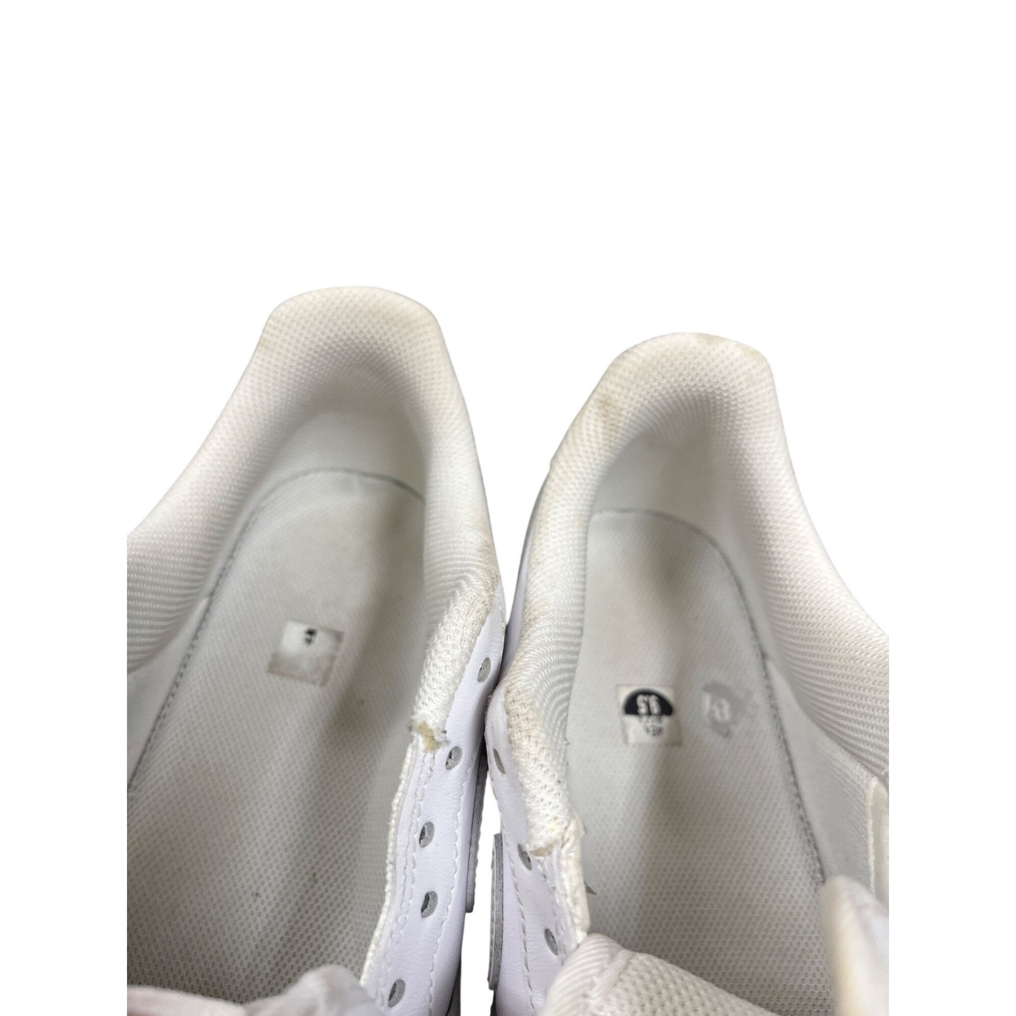 Nike Nike Air Force 1 mens white leather low top athletic sneaker Size US 9.5 / EU 42-43 - 9 Thumbnail