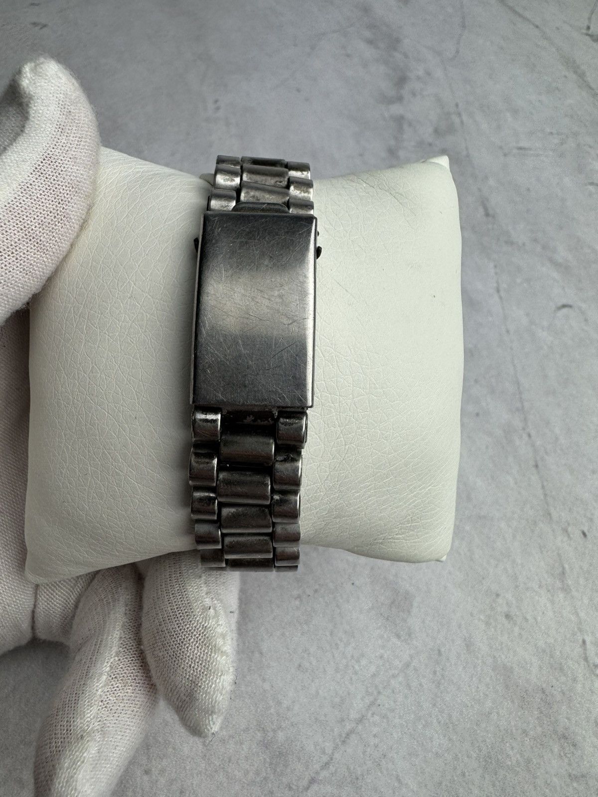 Japanese Brand × Vintage Omax Watch Futuristic Bracelet Vintage Size ONE SIZE - 3 Thumbnail